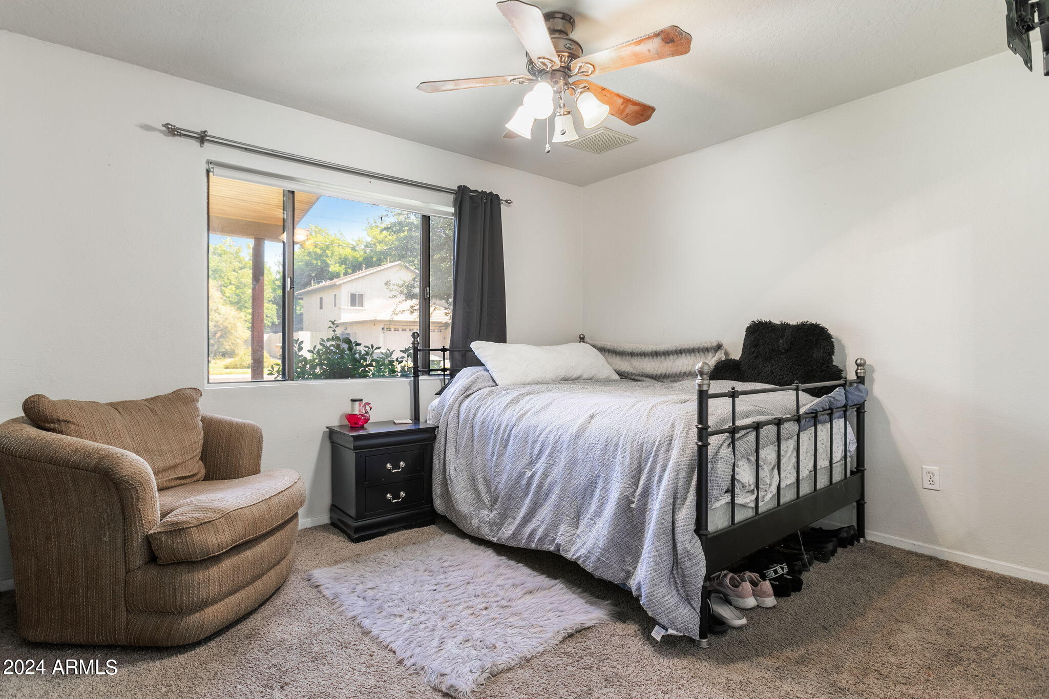 3237 W NORTHVIEW Avenue