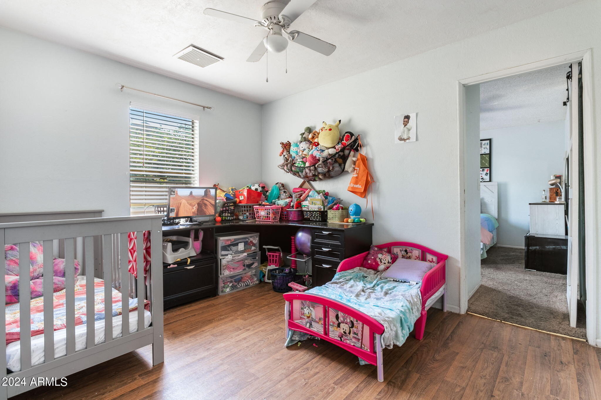 3237 W NORTHVIEW Avenue