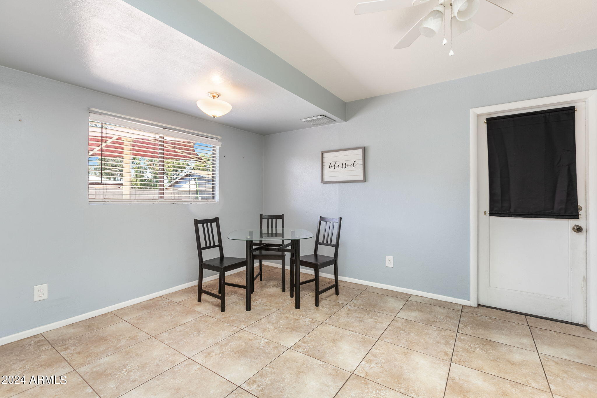 3237 W NORTHVIEW Avenue