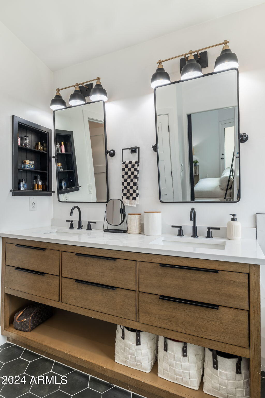 10314 E MORNING STAR Drive