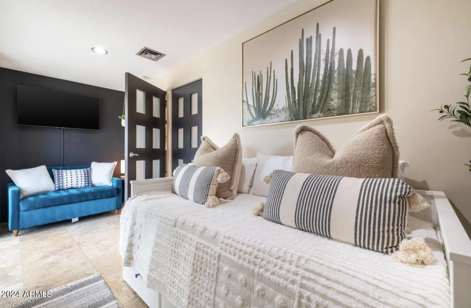 4129 E PALO VERDE Drive