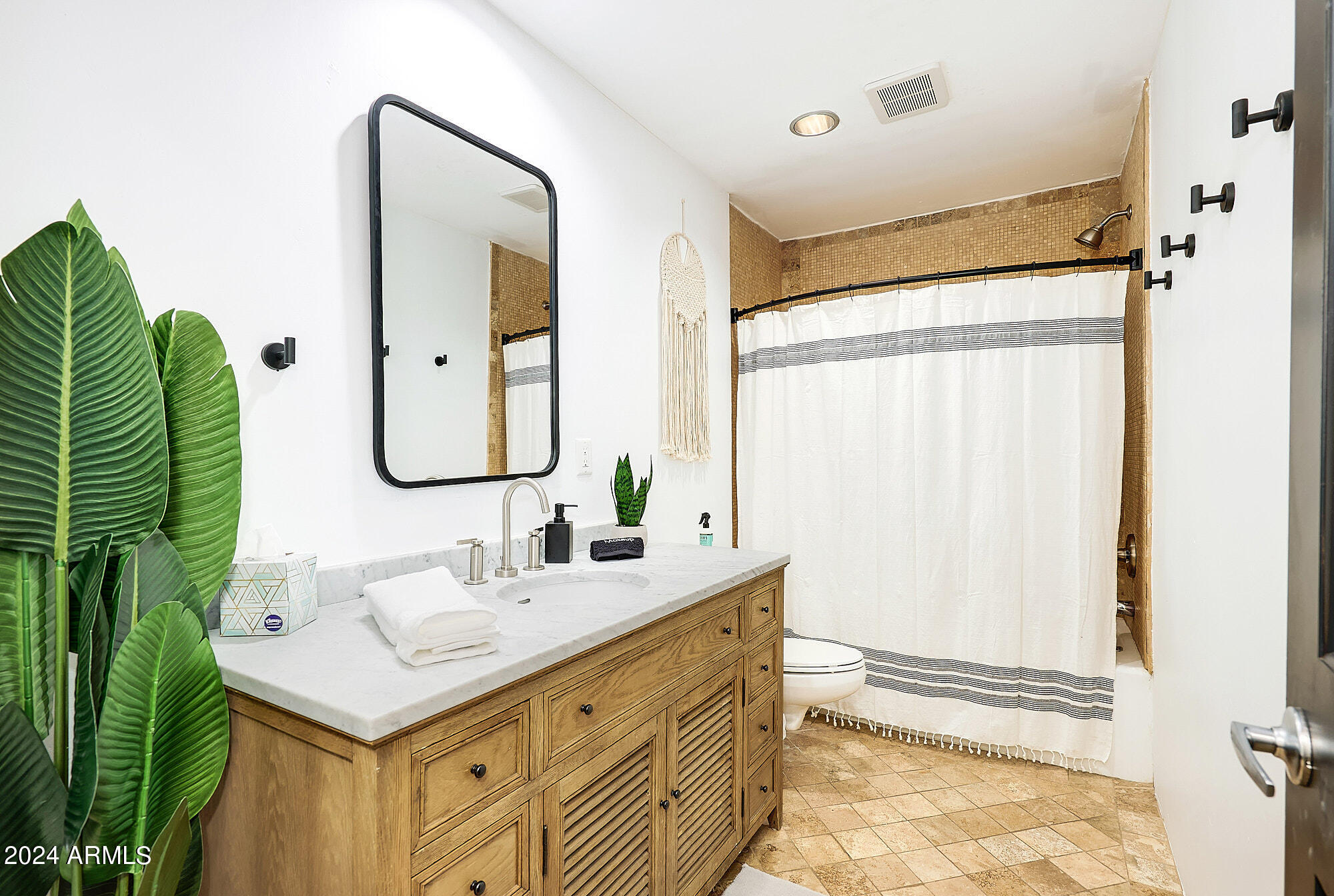 4129 E PALO VERDE Drive