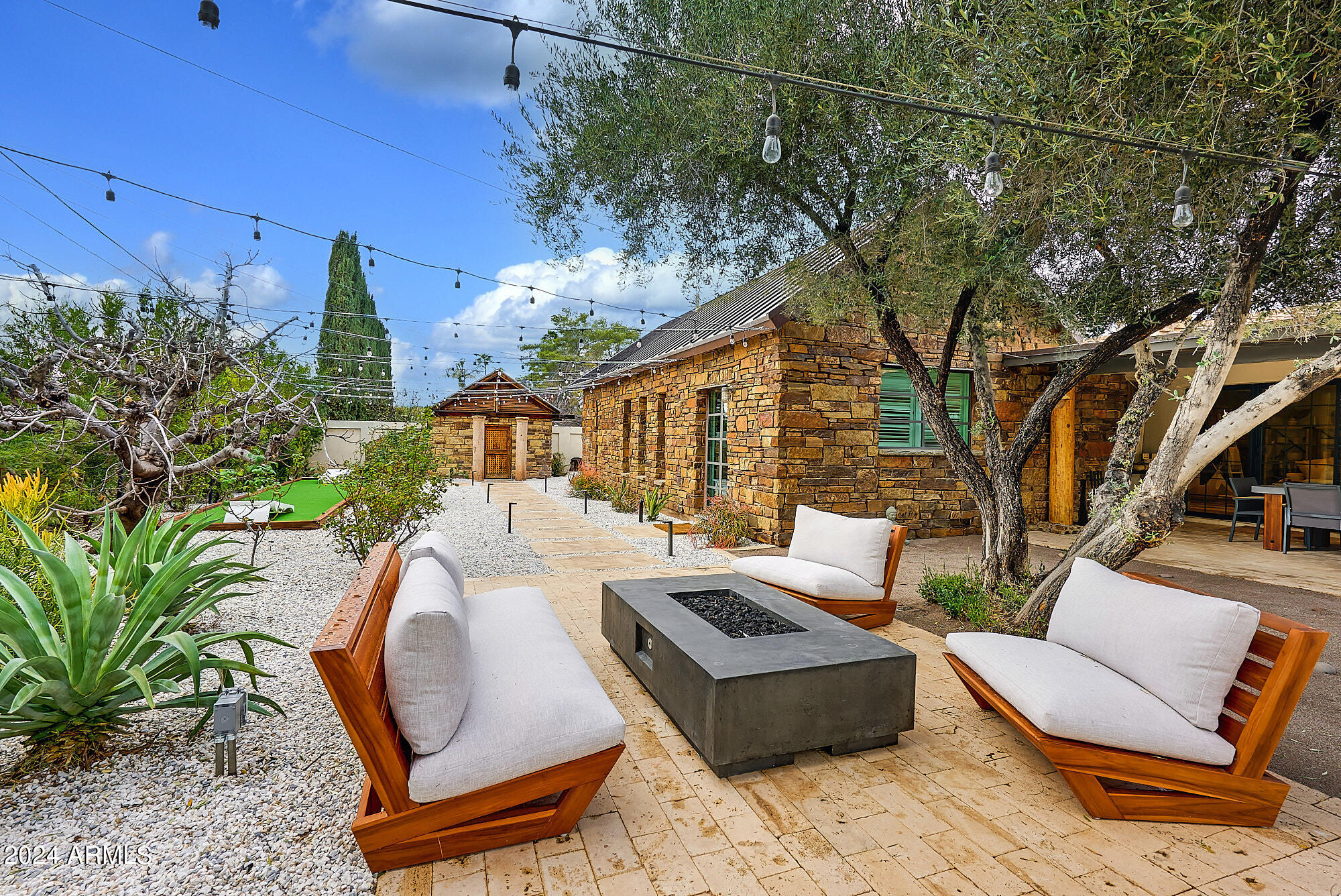 4129 E PALO VERDE Drive