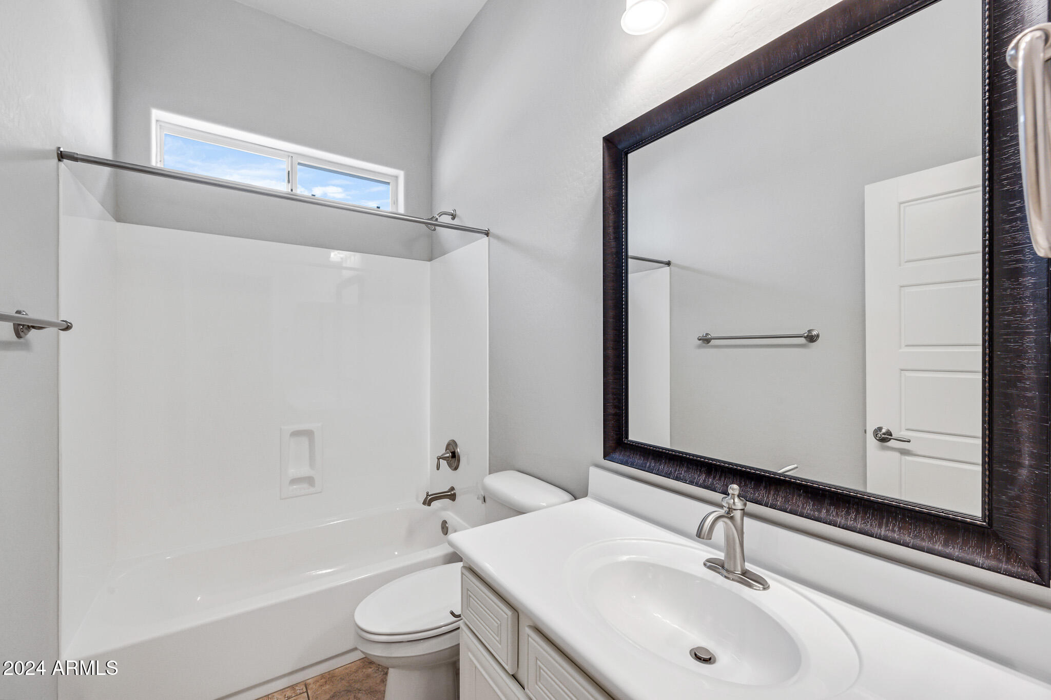 10605 E MONTEREY Avenue