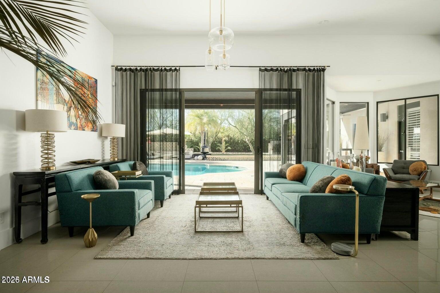 8011 E Larkspur Drive