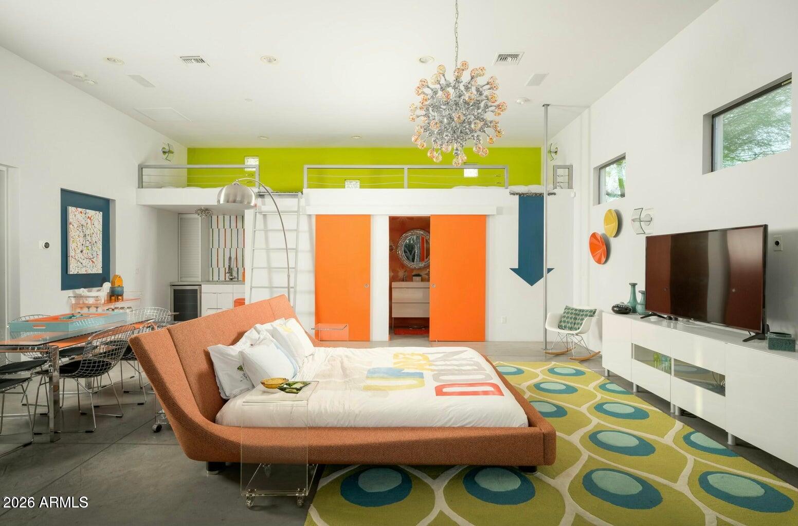 8011 E Larkspur Drive