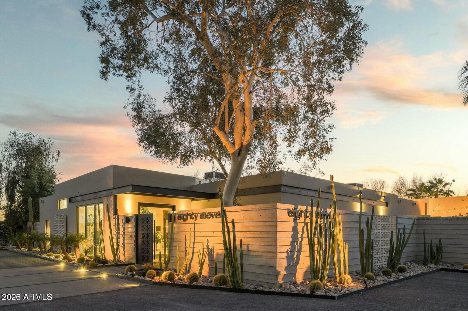 8011 E Larkspur Drive