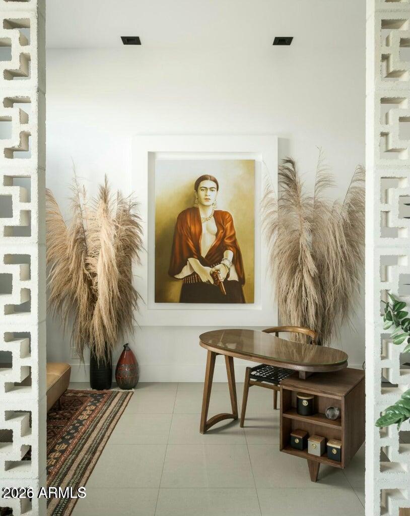 8011 E Larkspur Drive