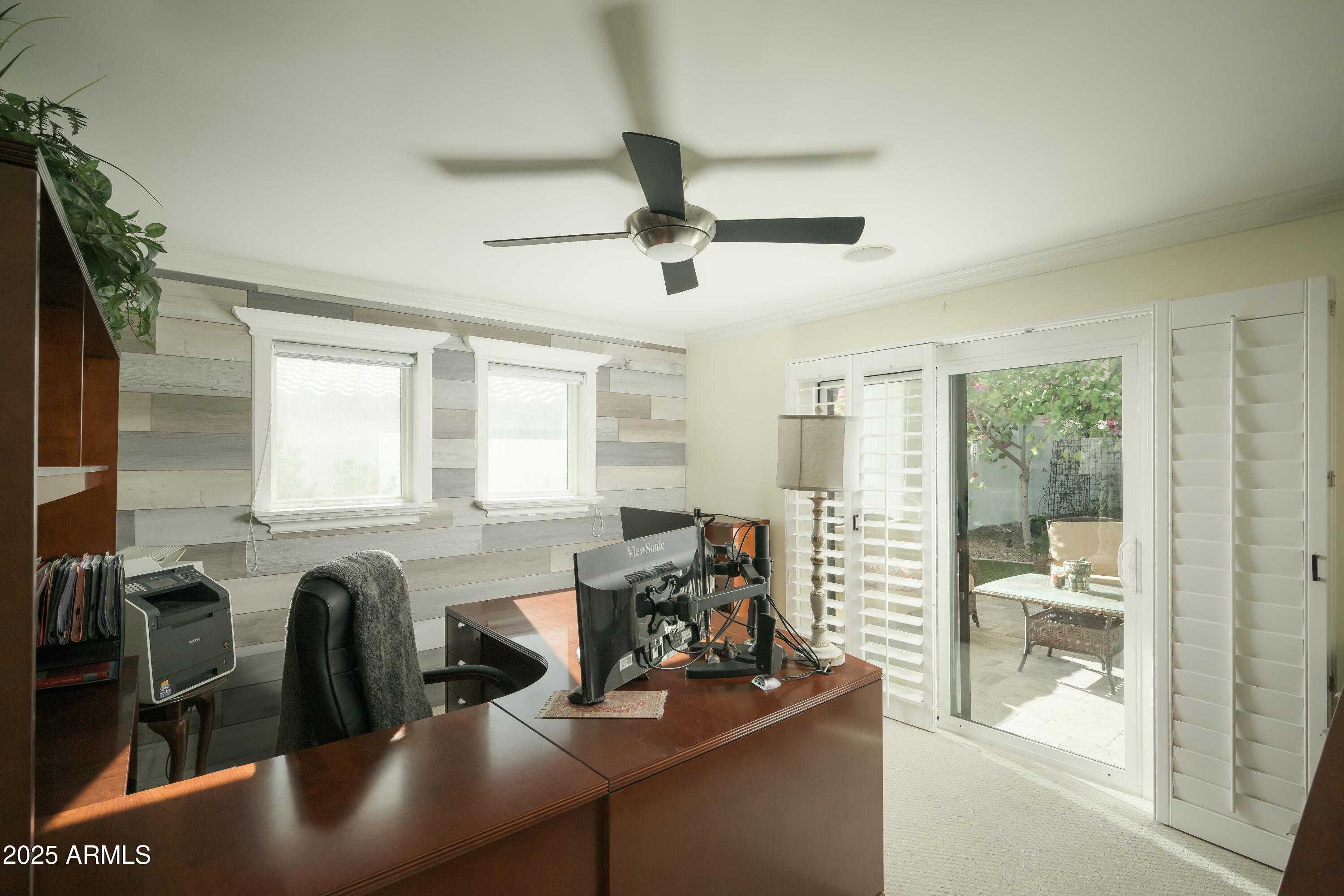 3140 E CLAREMONT Avenue