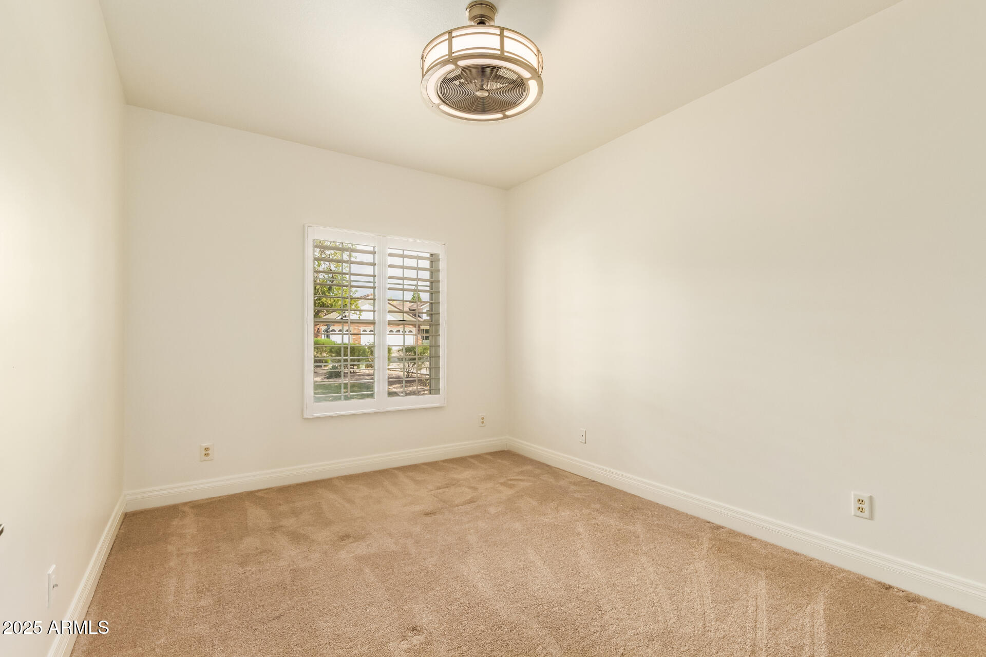 2231 E LAUREL Street