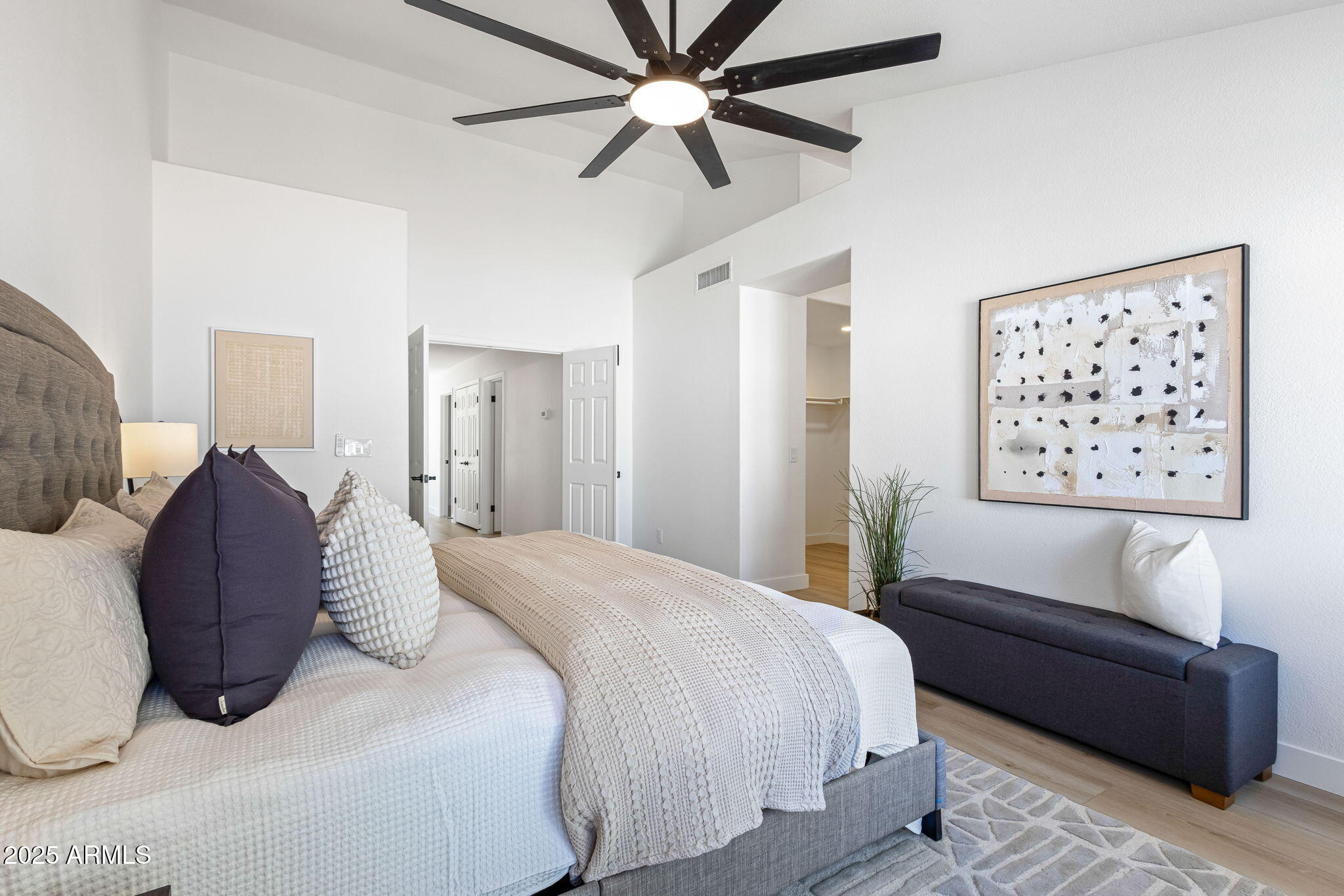 1960 E CALLE MONTE Vista