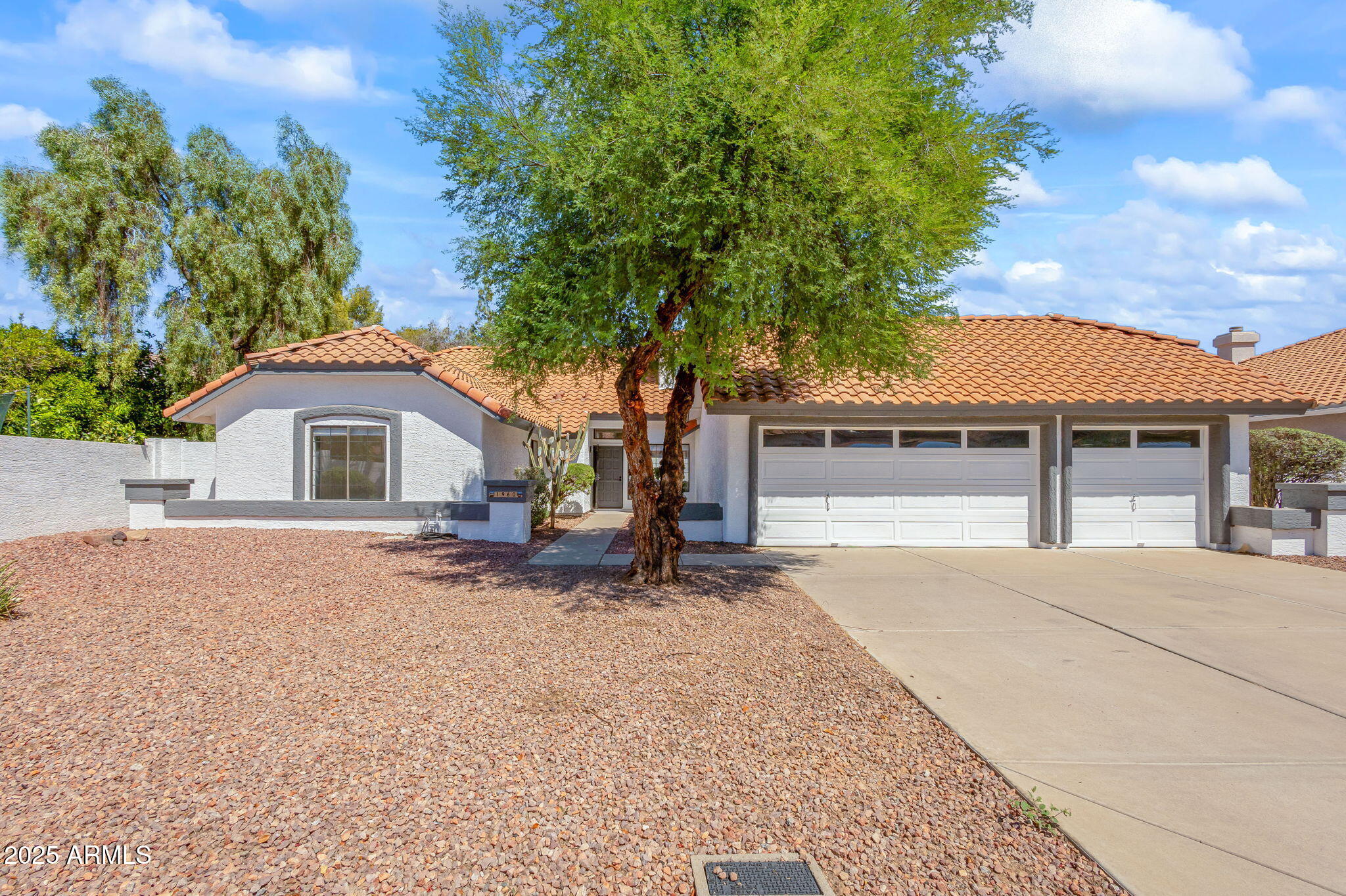 1960 E CALLE MONTE Vista