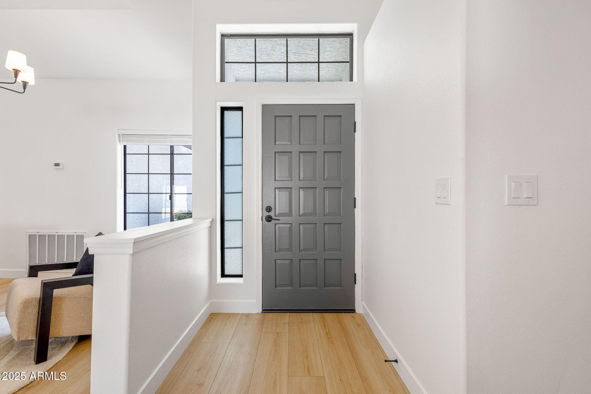 1960 E CALLE MONTE Vista