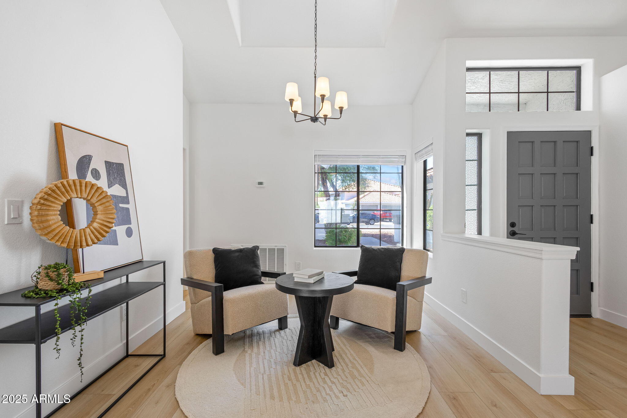 1960 E CALLE MONTE Vista