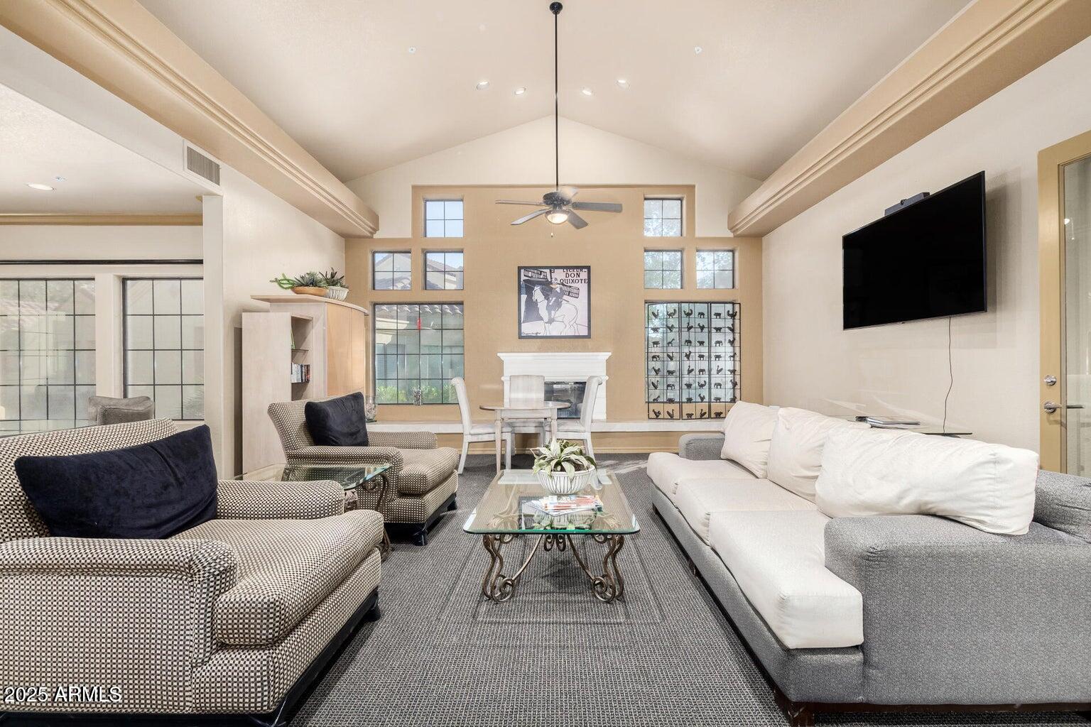 7575 E INDIAN BEND Road, 1118