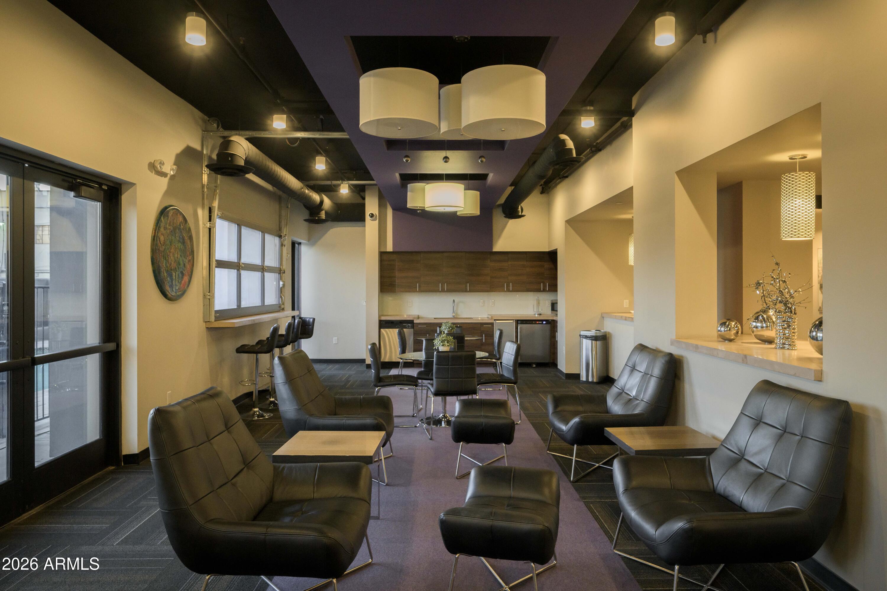 535 W THOMAS Road 510