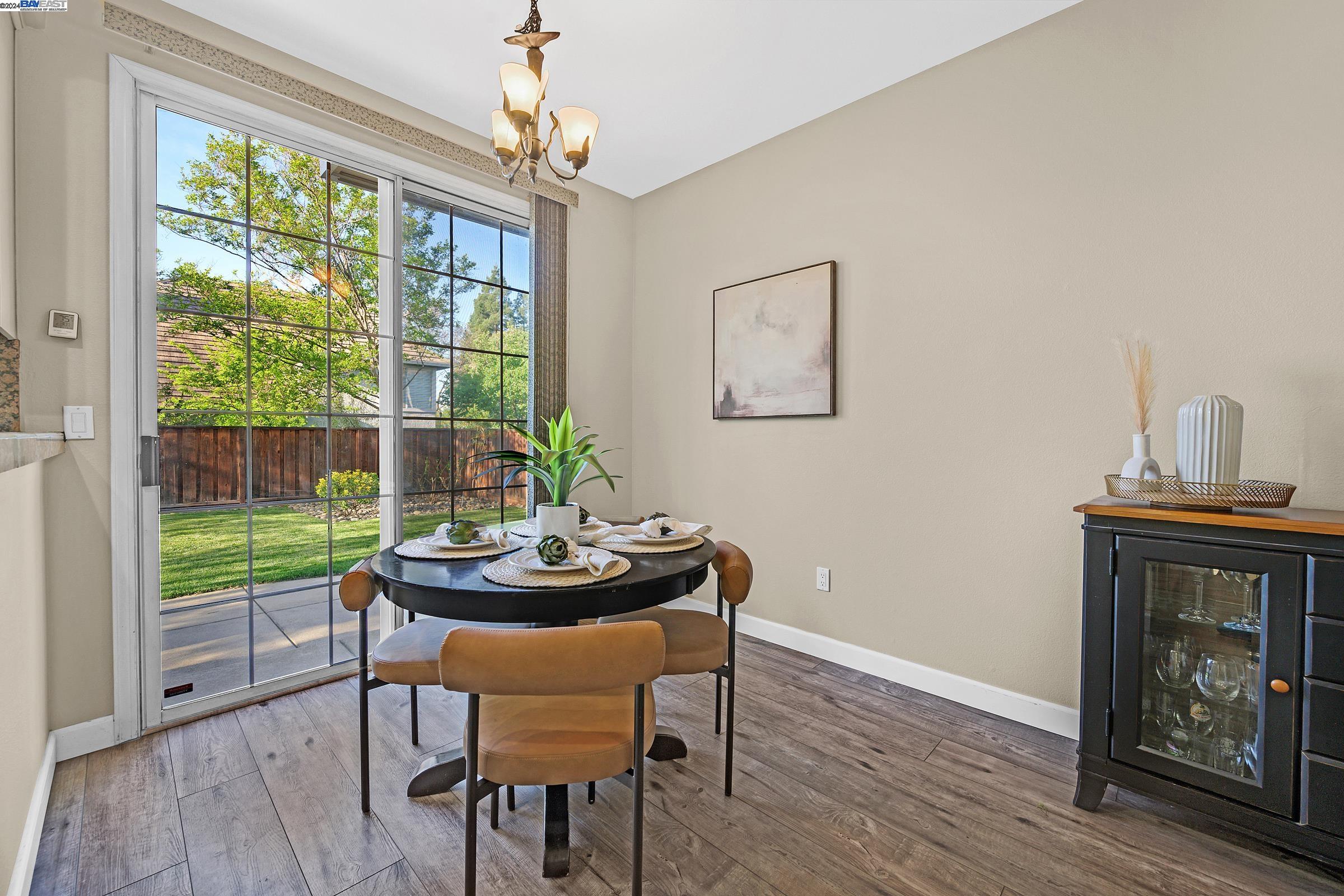 3816 Loch Lomand Way