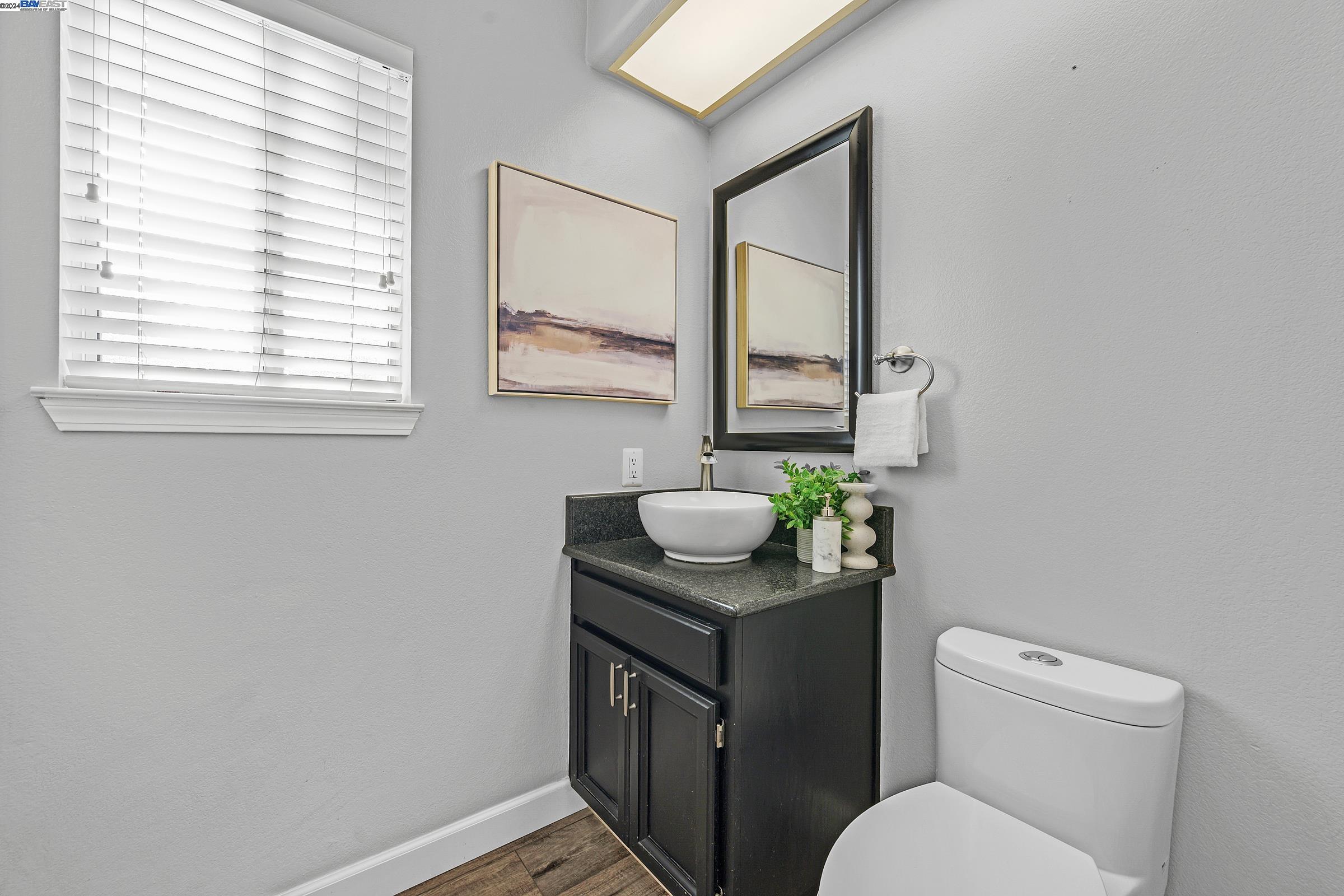 3816 Loch Lomand Way