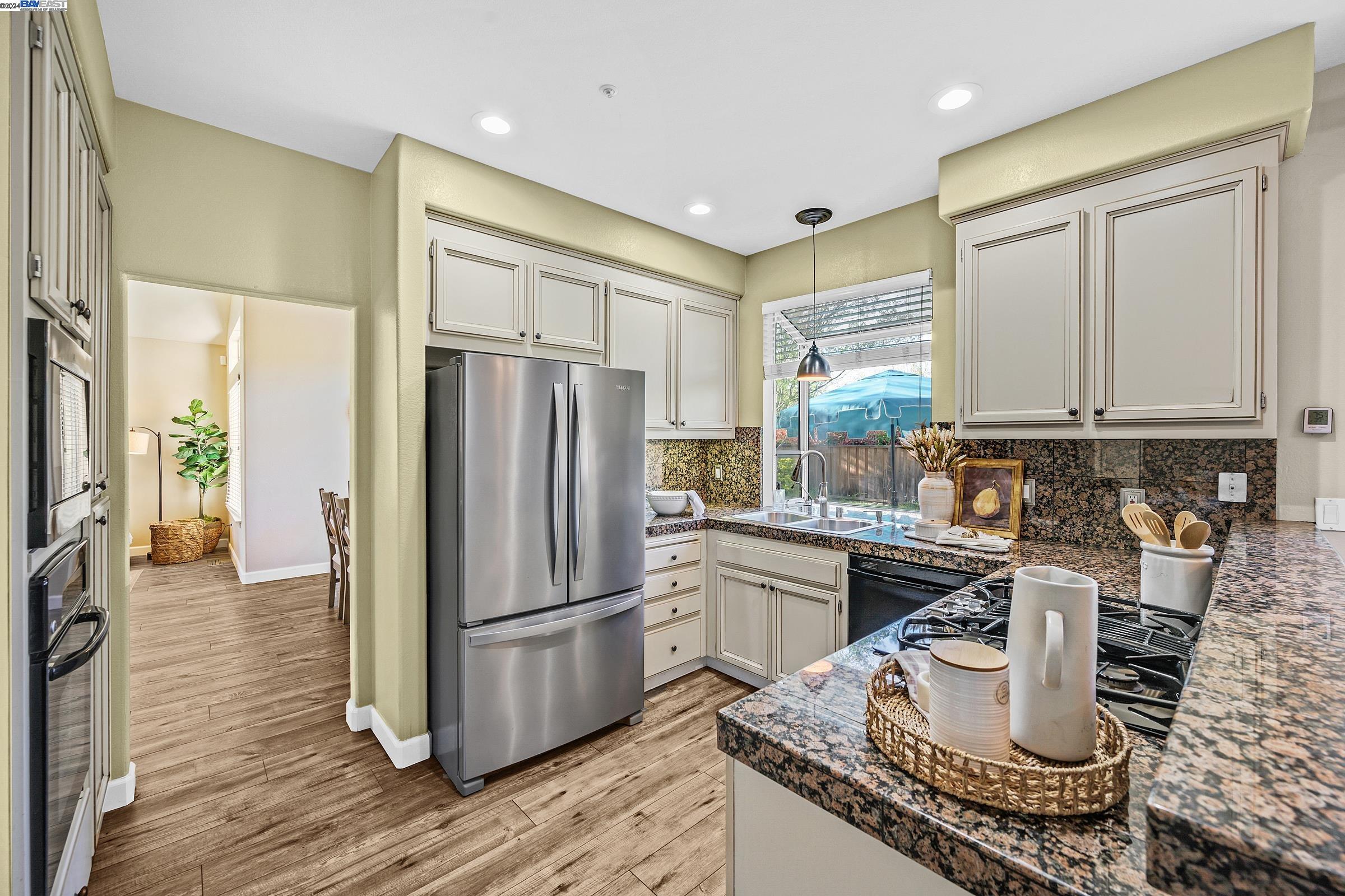 3816 Loch Lomand Way