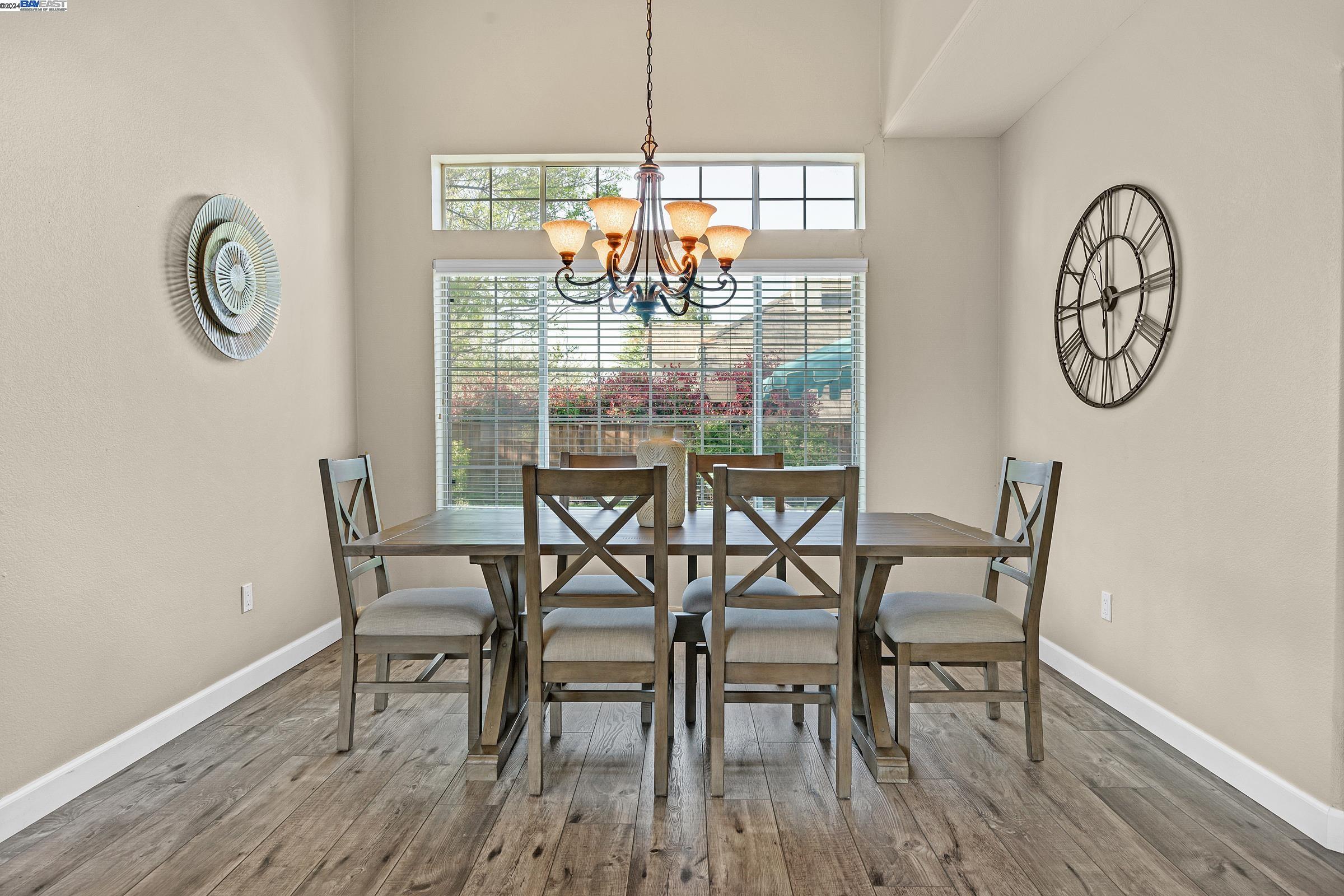 3816 Loch Lomand Way