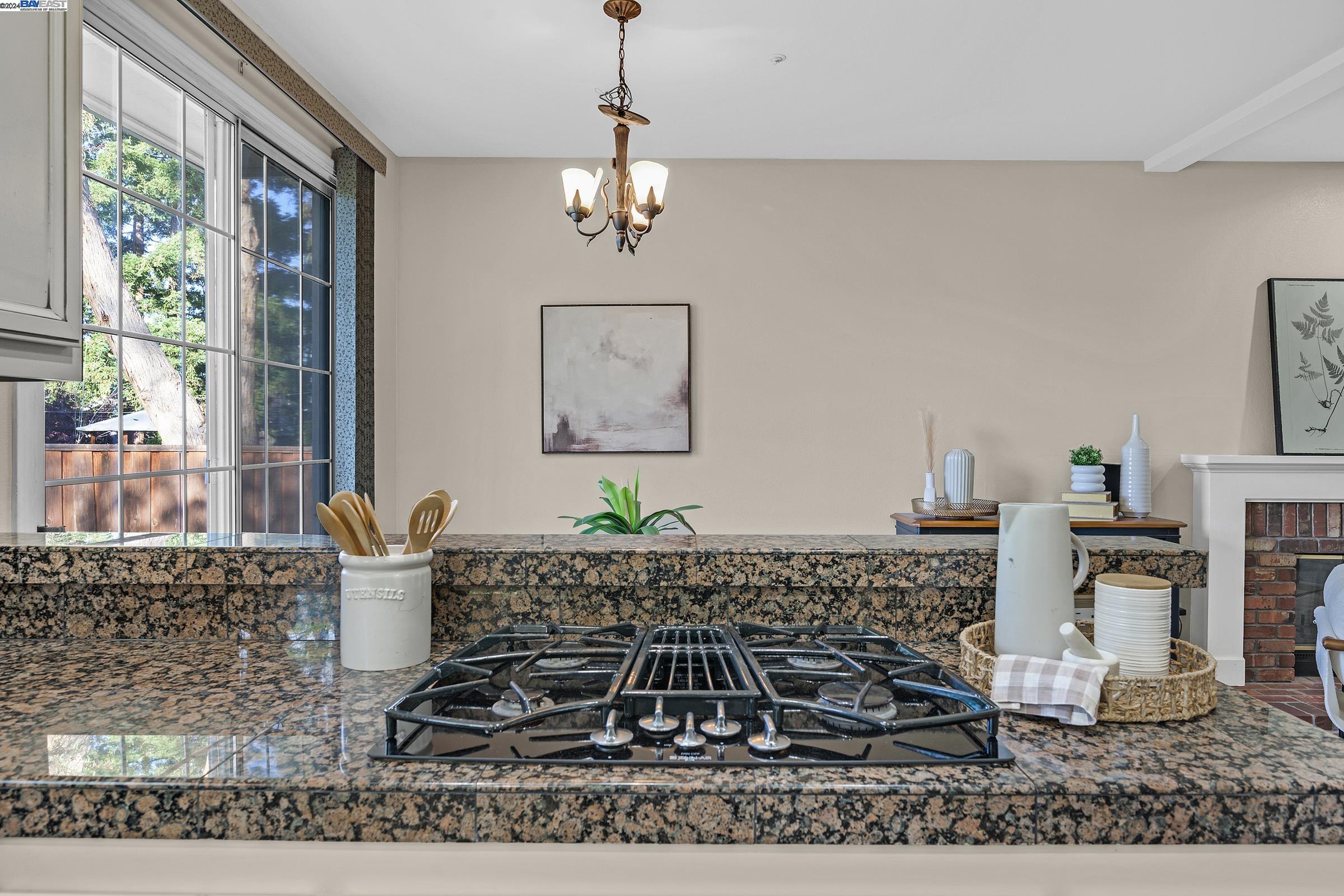 3816 Loch Lomand Way