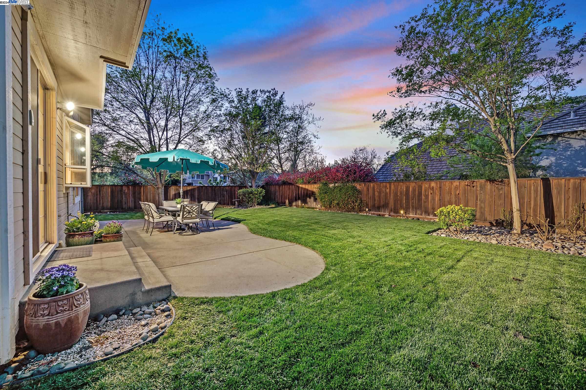3816 Loch Lomand Way