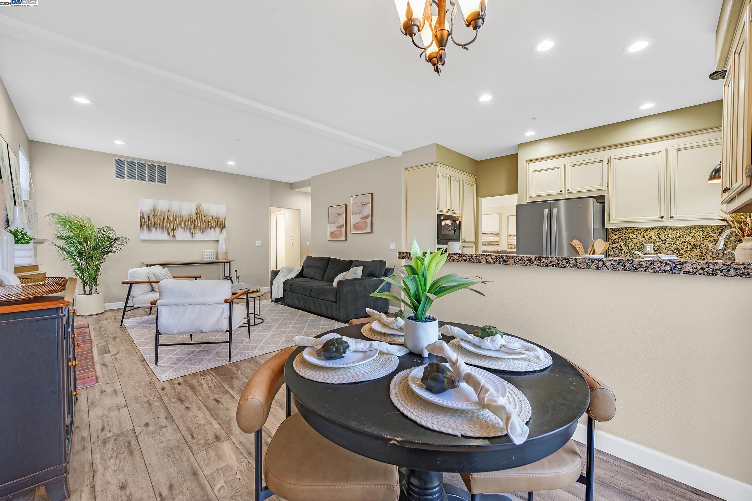 3816 Loch Lomand Way