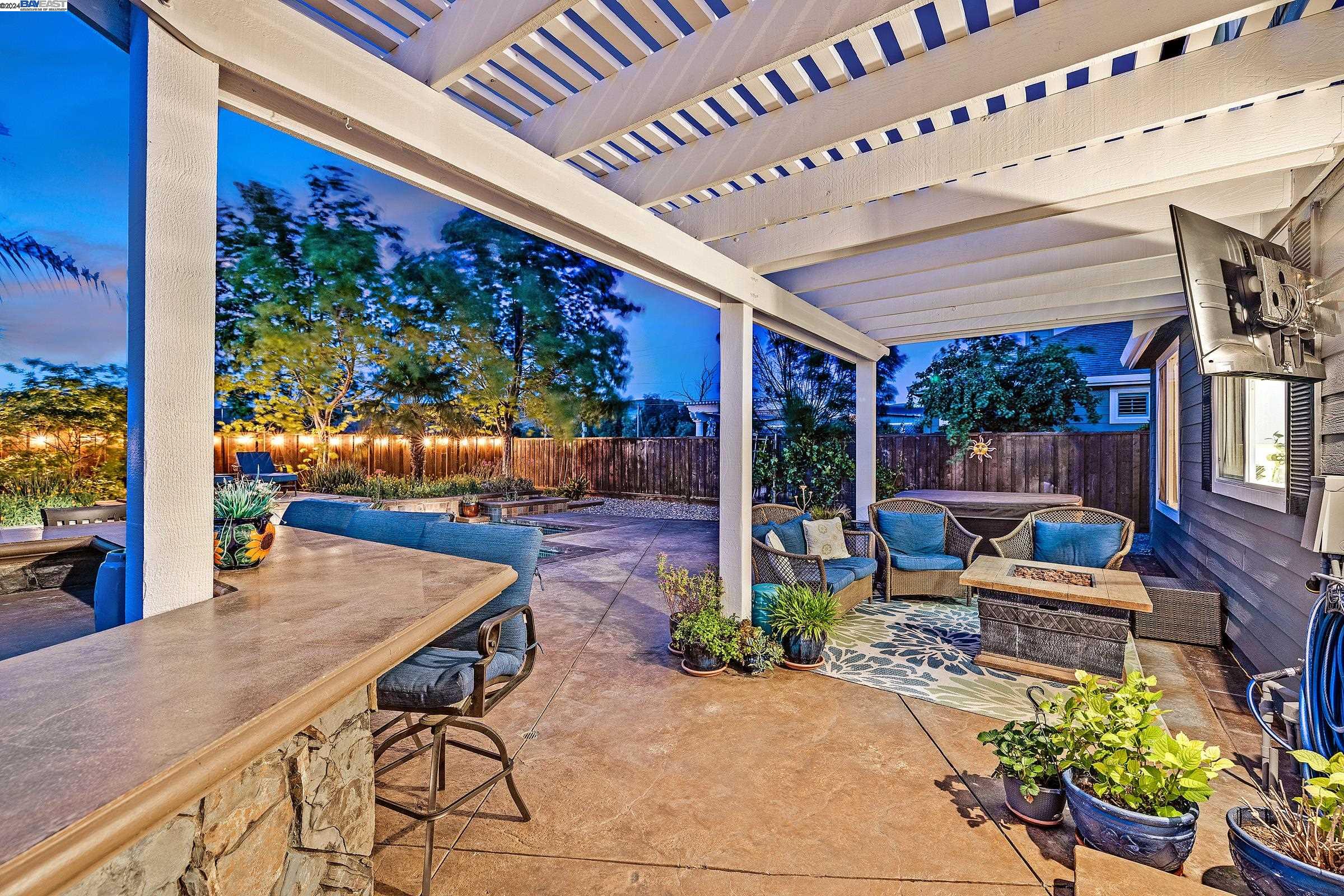 1833 Meadow Glen Dr.