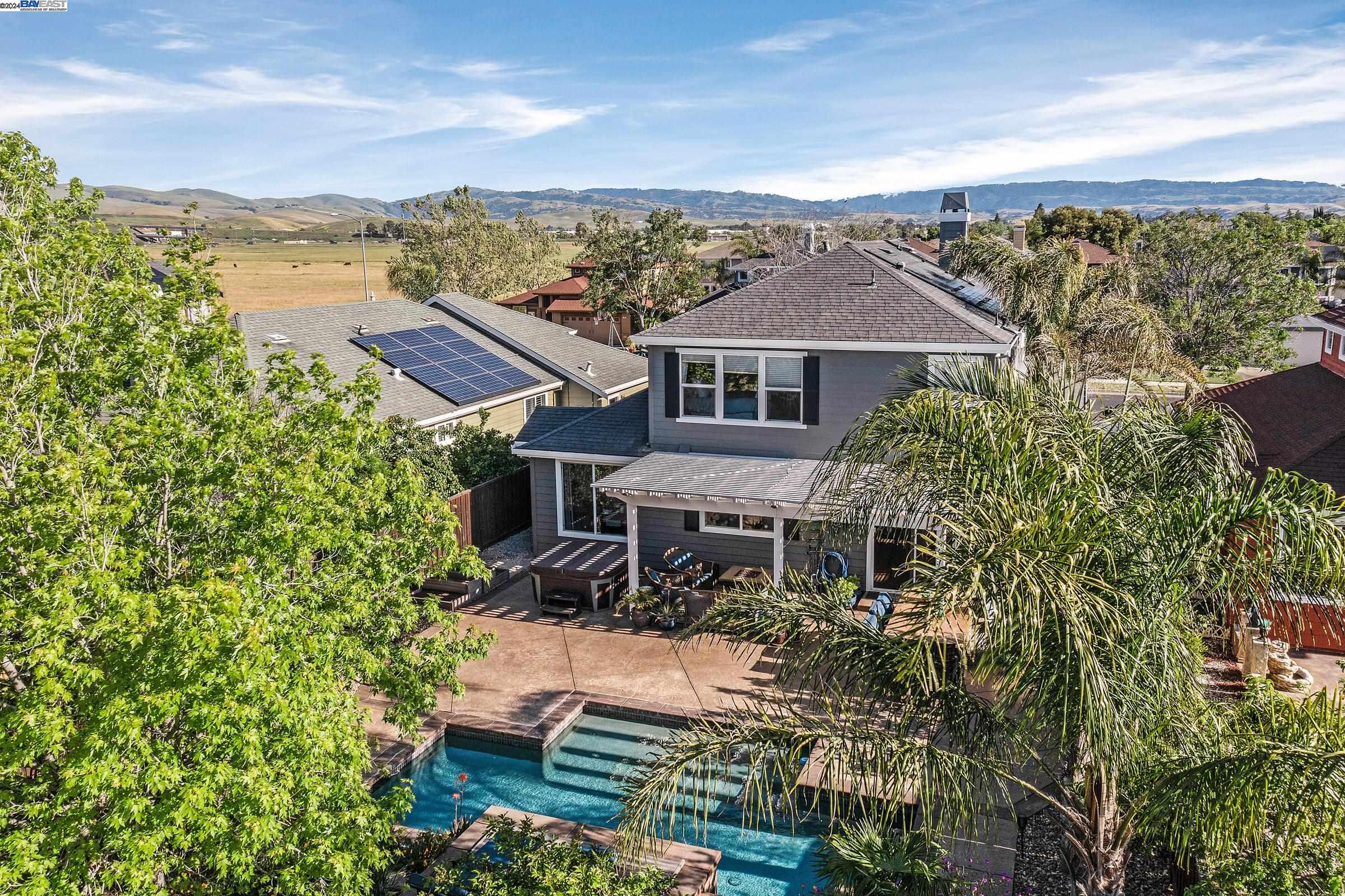 1833 Meadow Glen Dr.