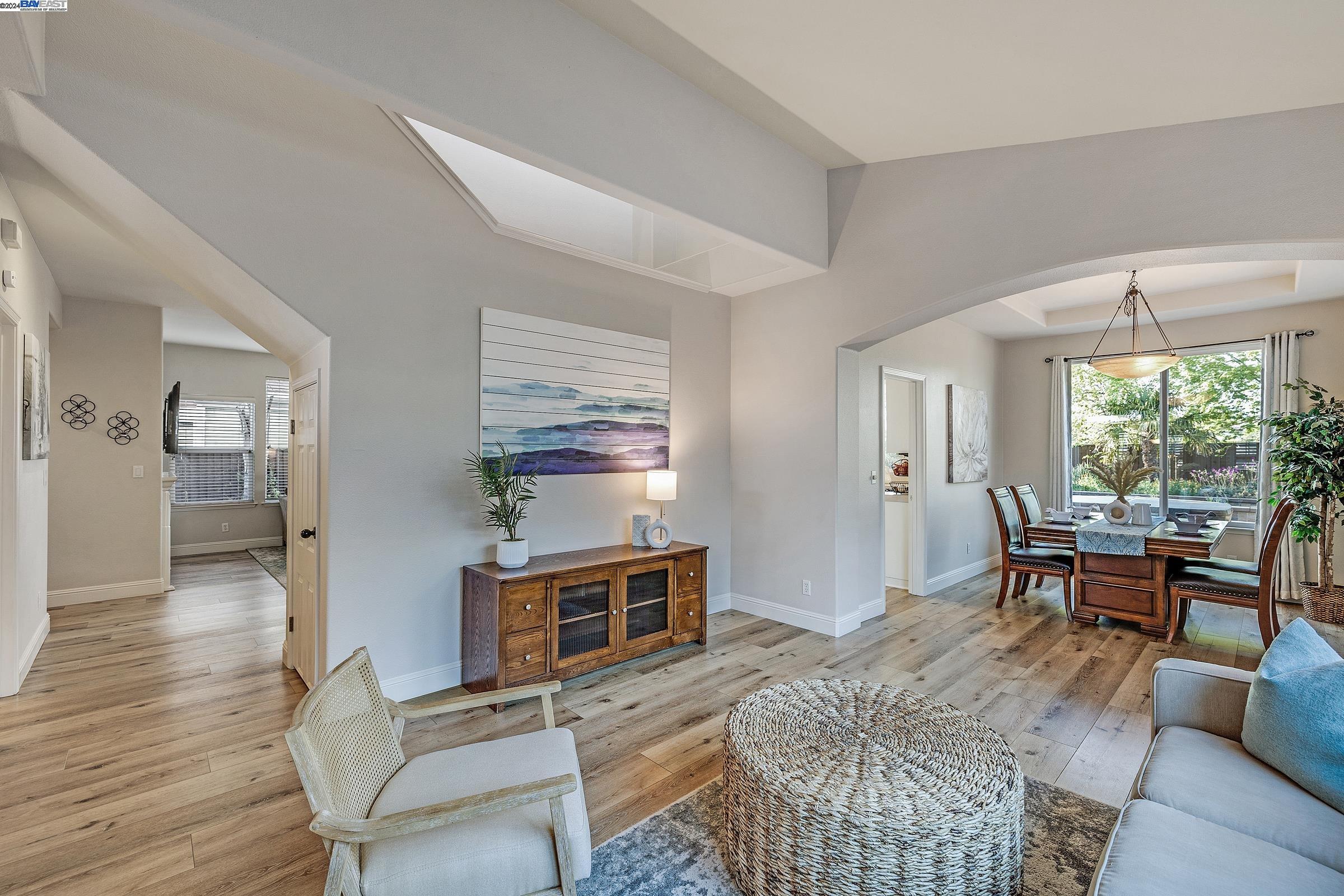1833 Meadow Glen Dr.