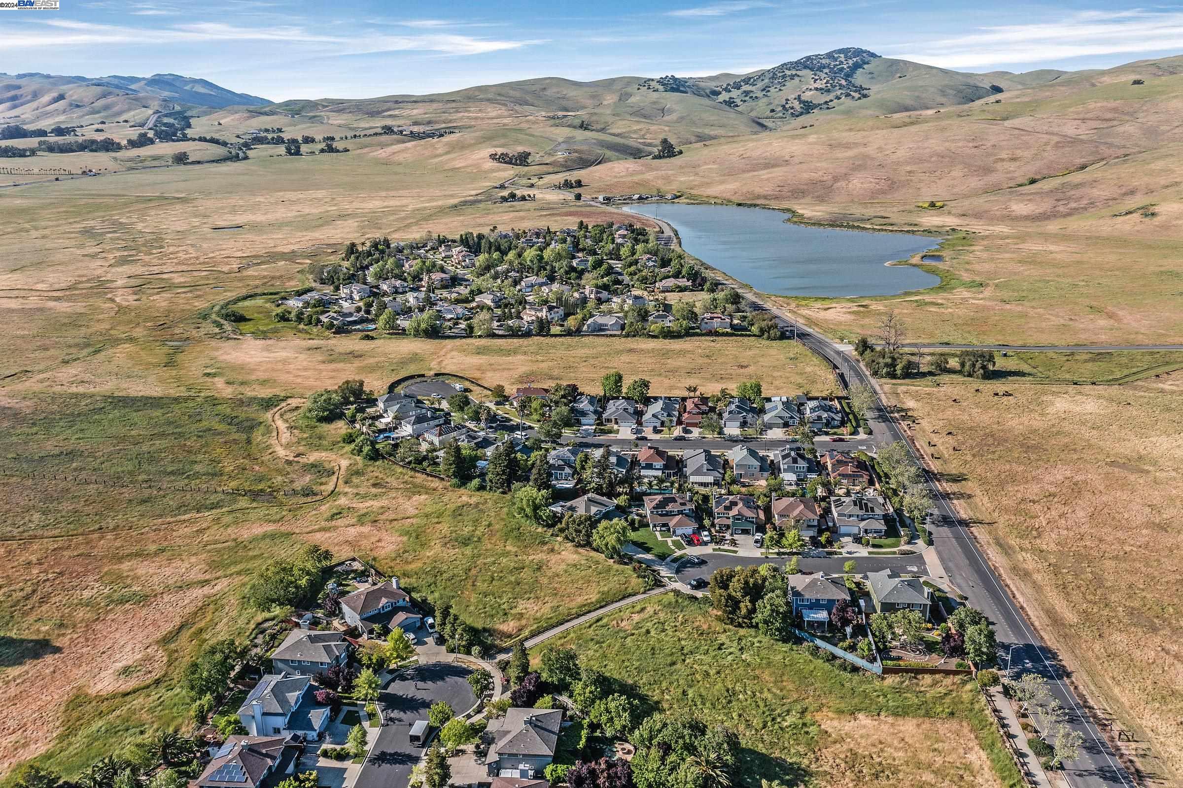 1833 Meadow Glen Dr.