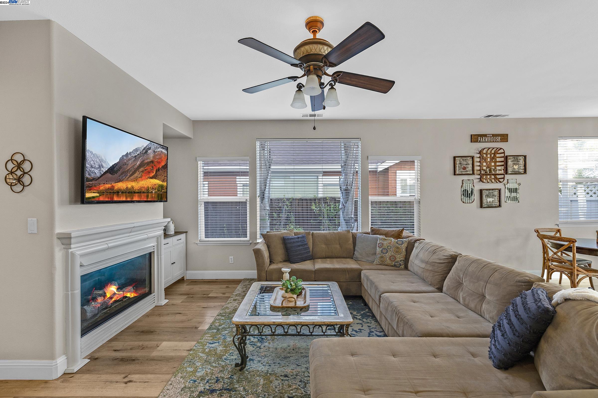 1833 Meadow Glen Dr.