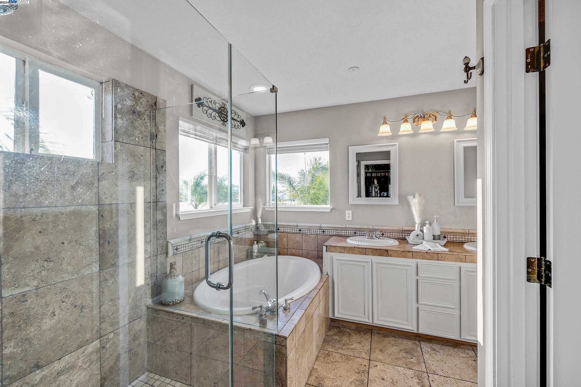 1833 Meadow Glen Dr.