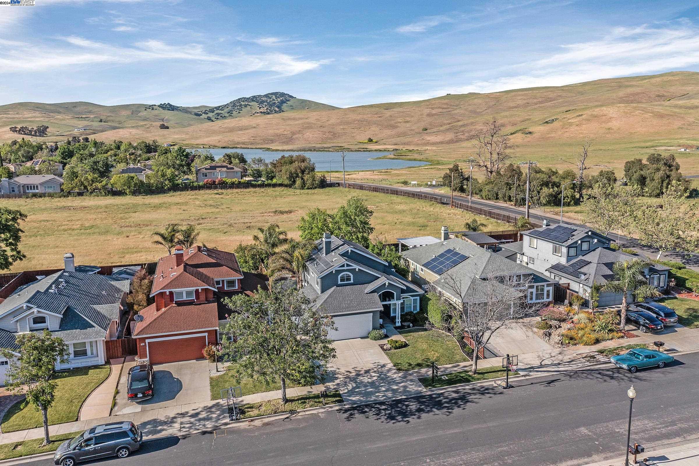 1833 Meadow Glen Dr.