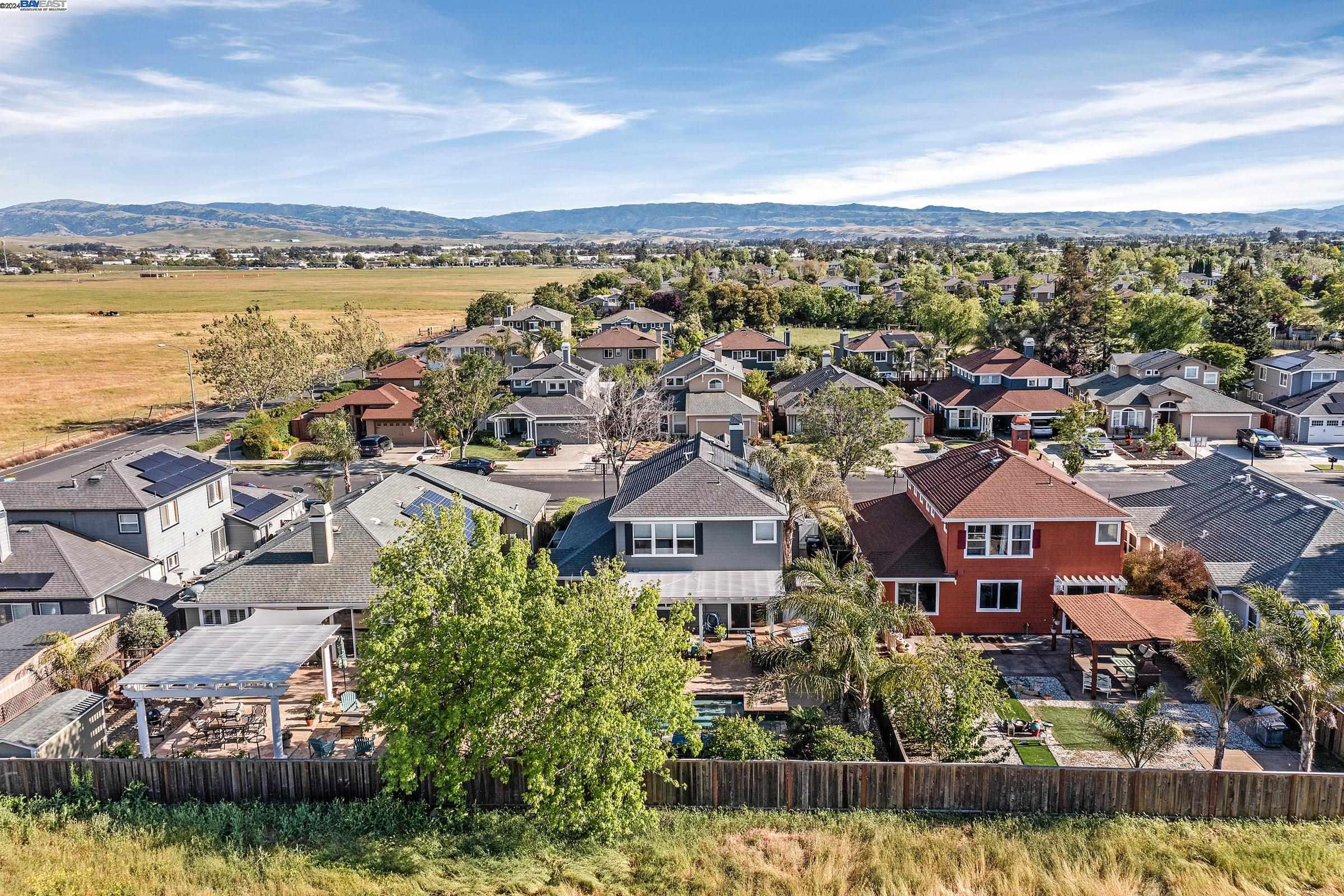 1833 Meadow Glen Dr.