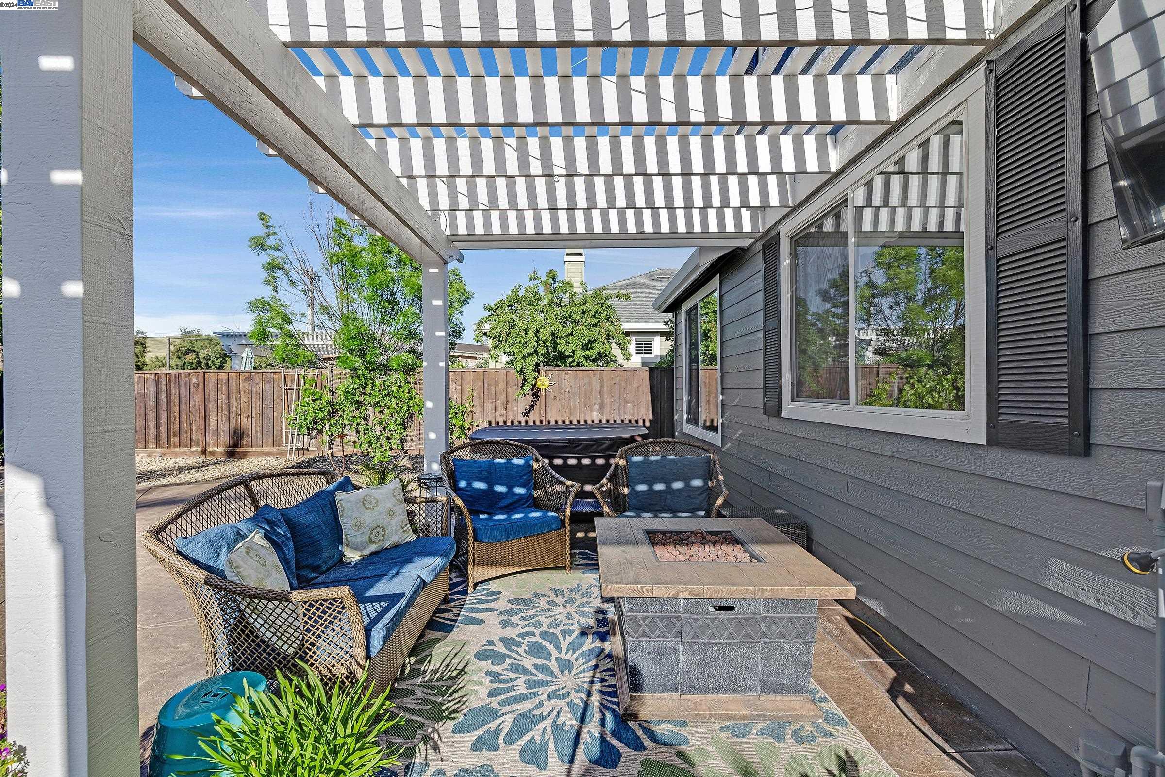 1833 Meadow Glen Dr.