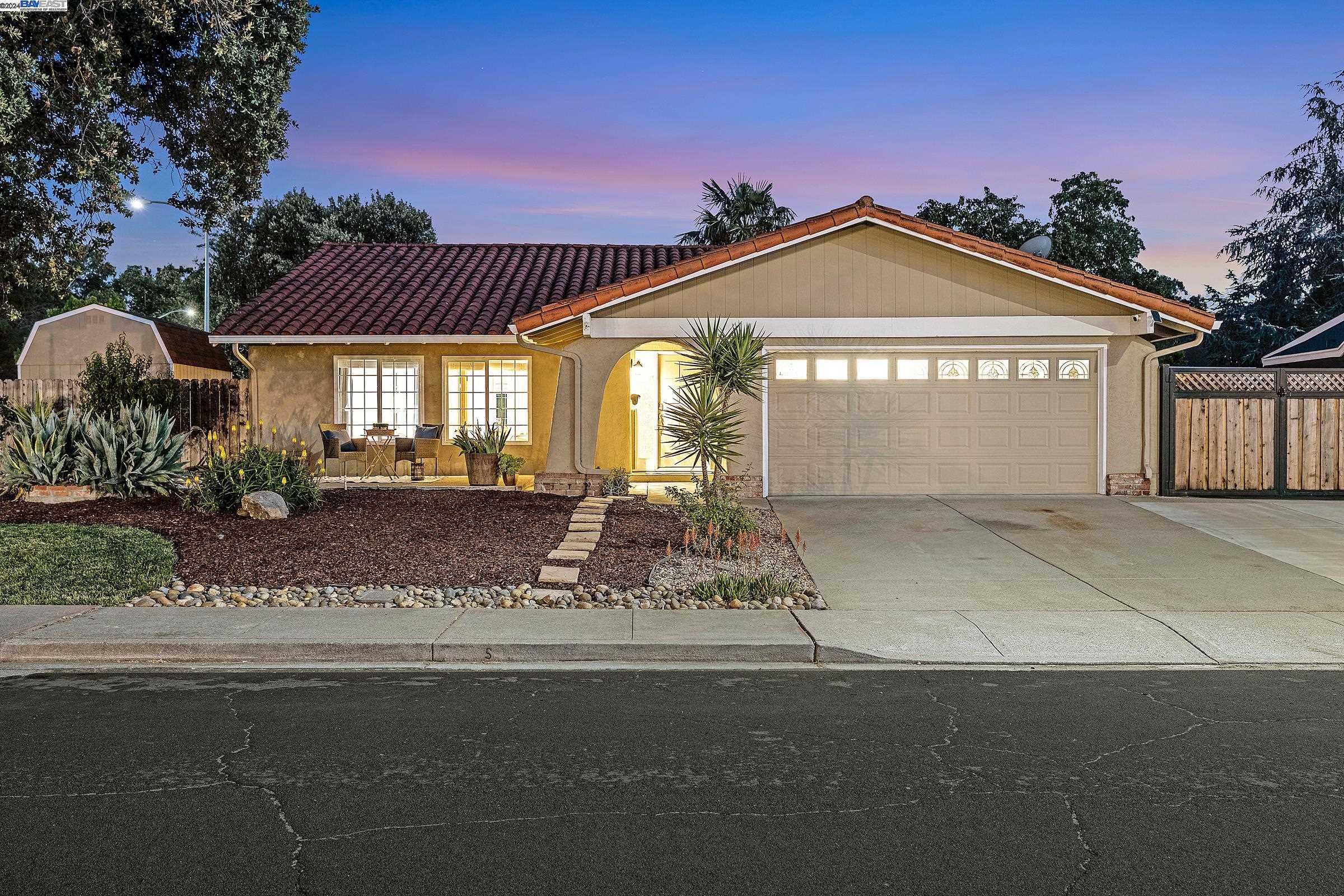 206 Turnstone Dr.