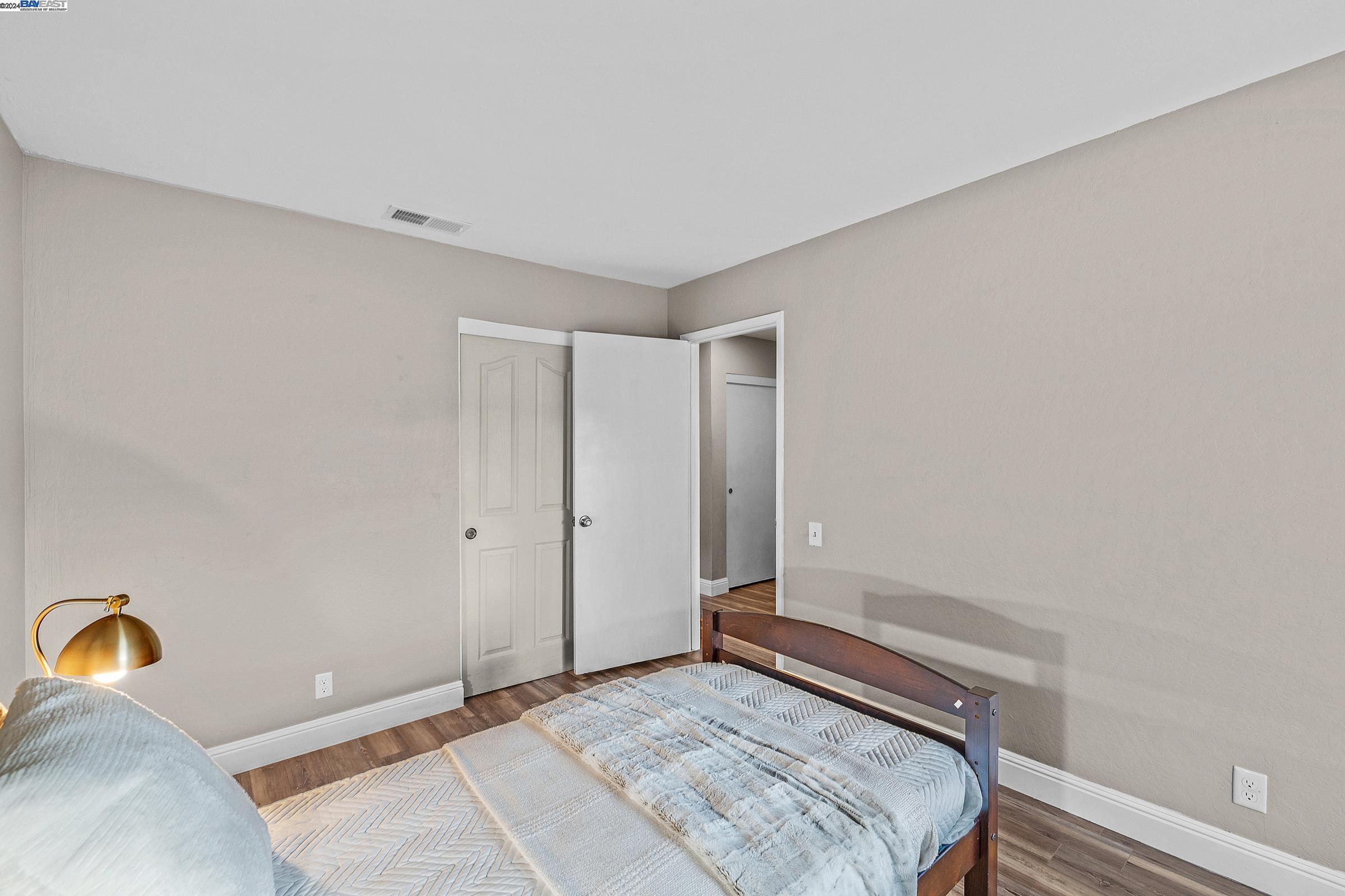 206 Turnstone Dr.