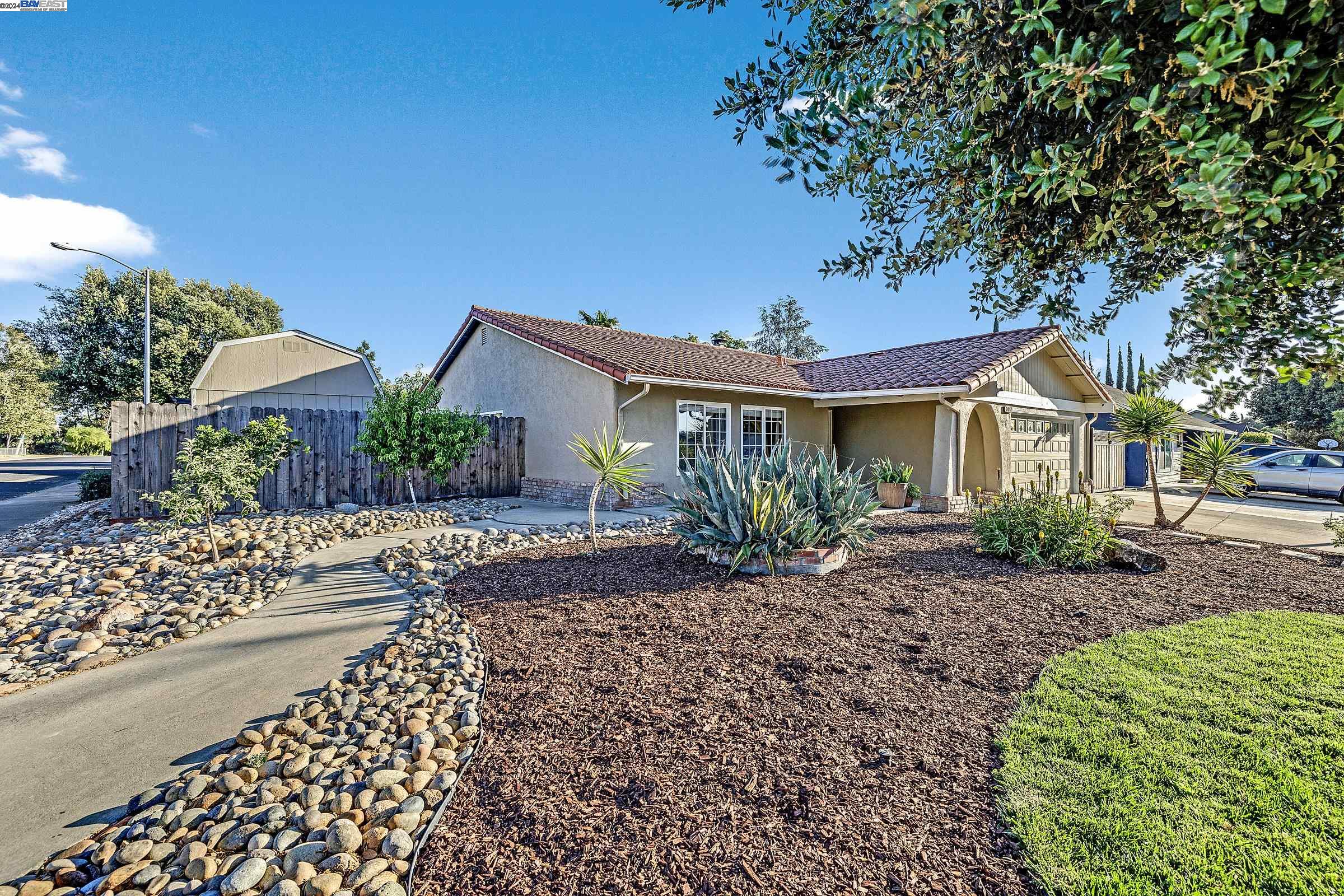 206 Turnstone Dr.