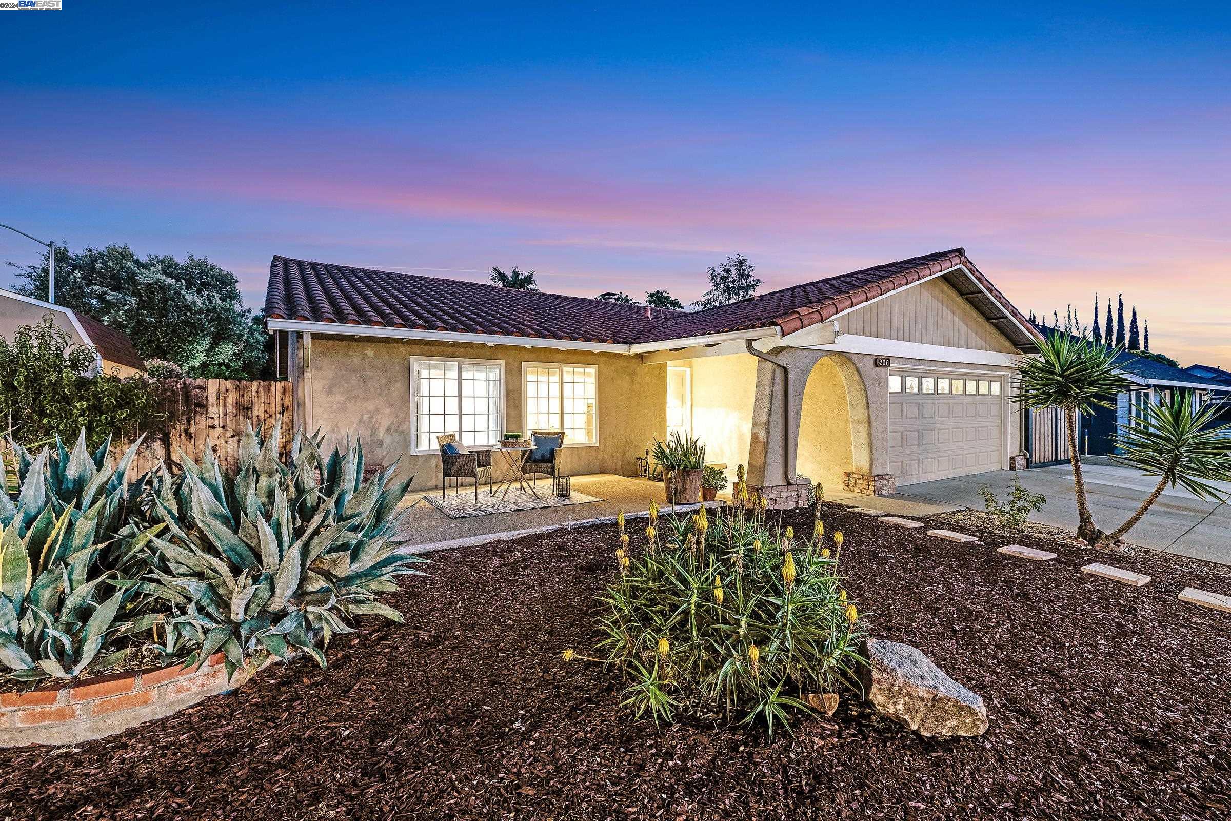 206 Turnstone Dr.