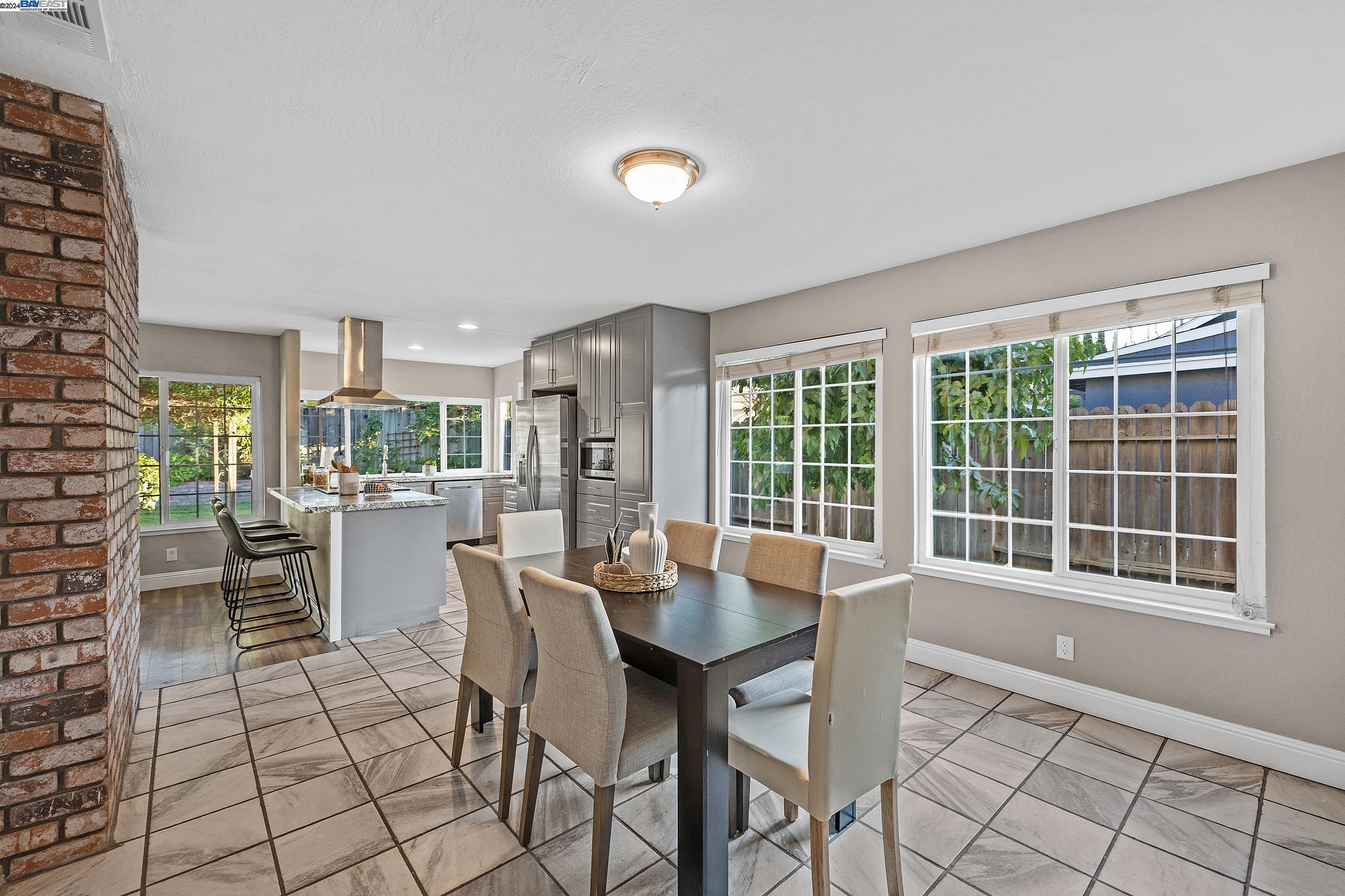 206 Turnstone Dr.