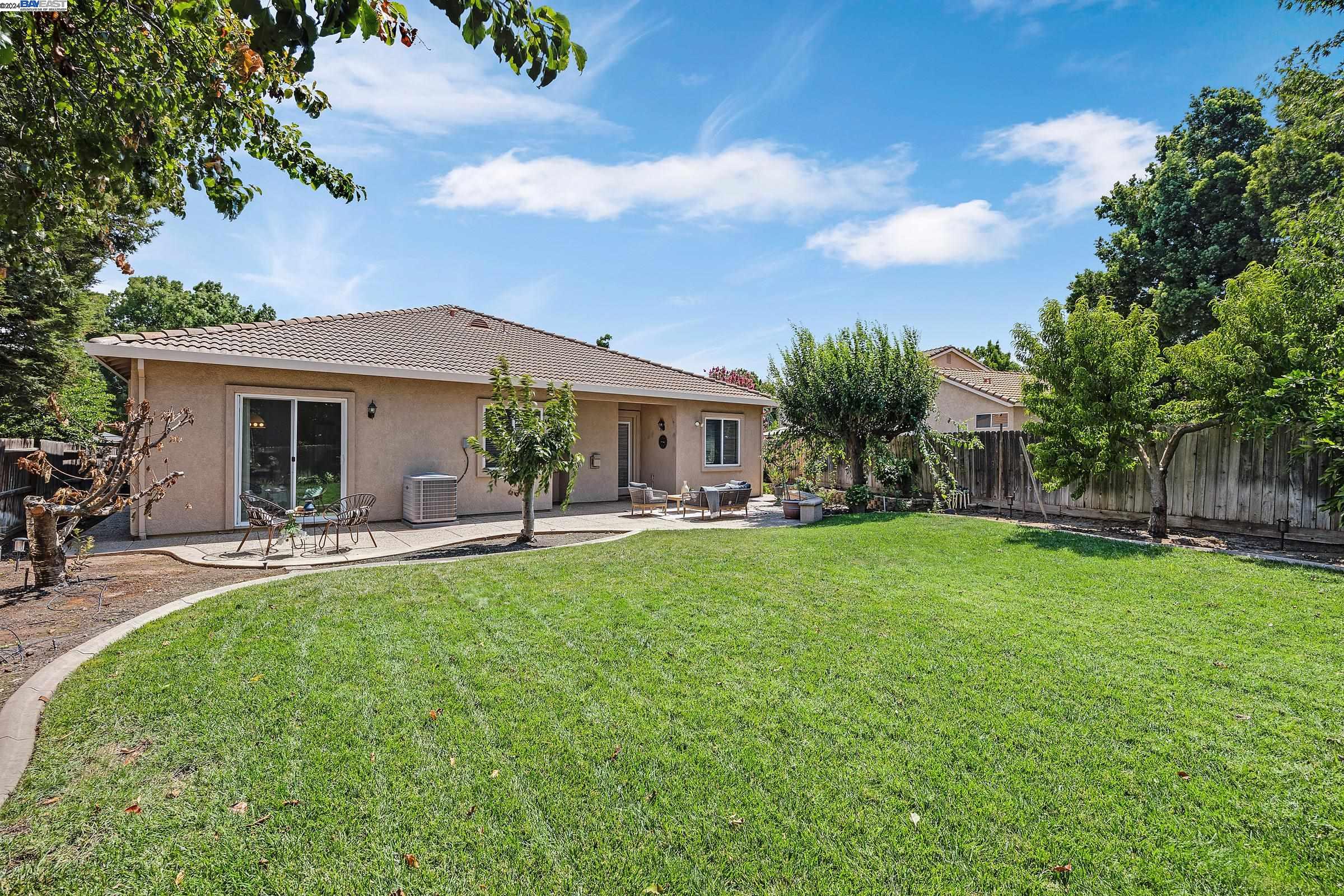 2379 Carol Ann Dr.