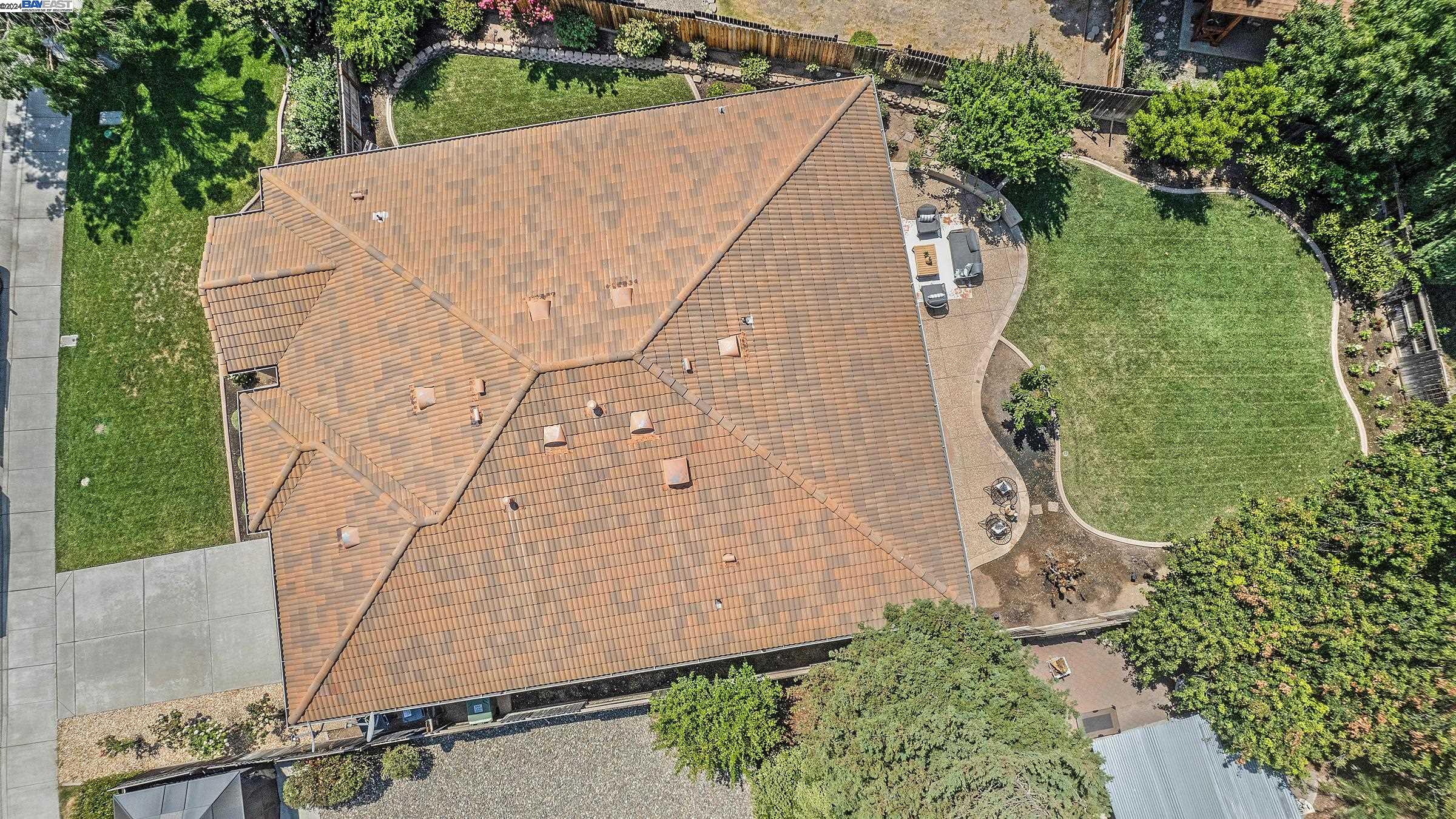 2379 Carol Ann Dr.