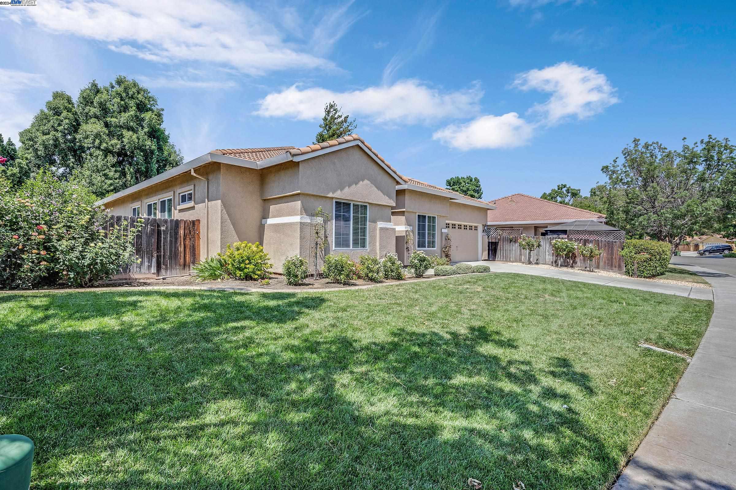 2379 Carol Ann Dr.