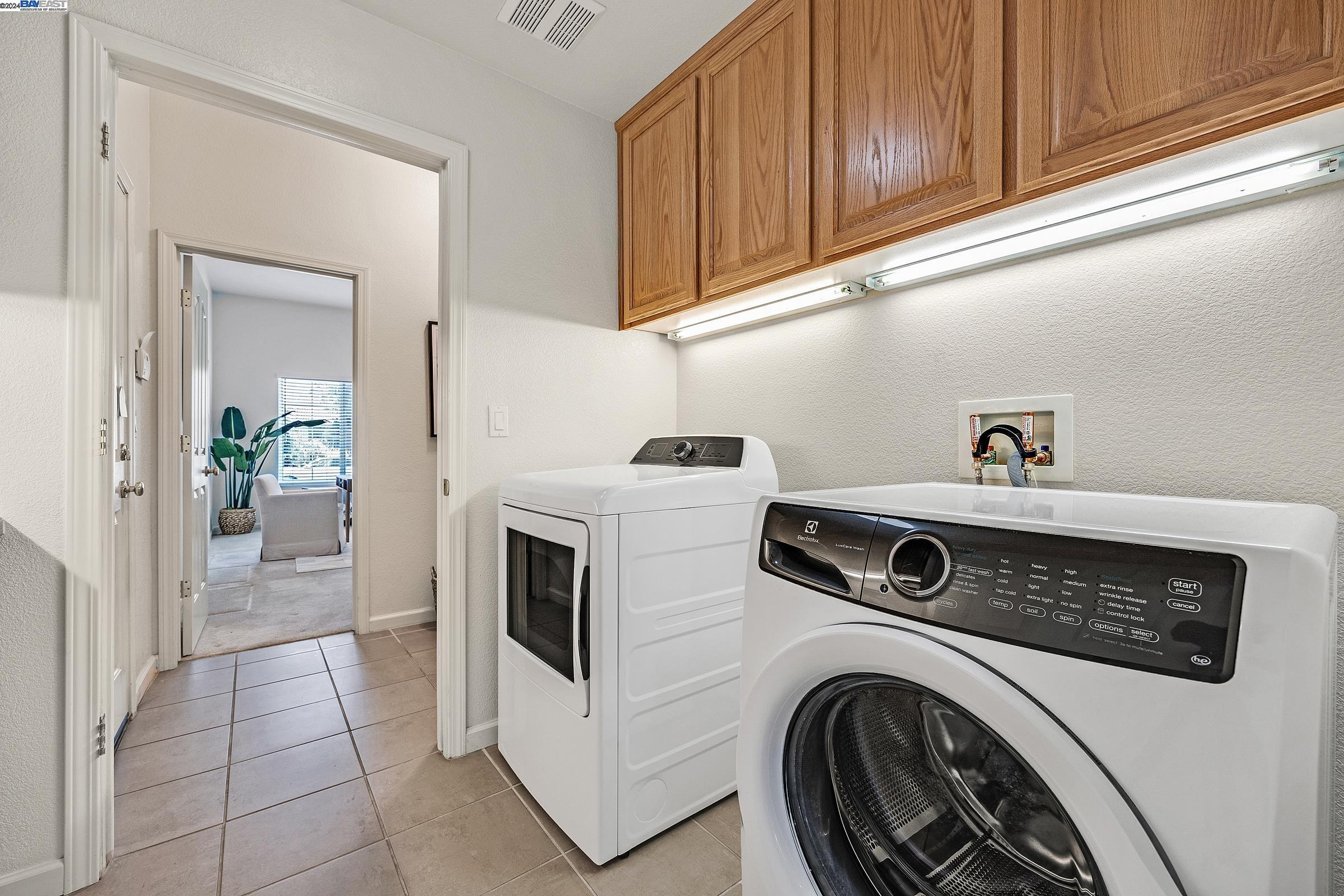 2379 Carol Ann Dr.