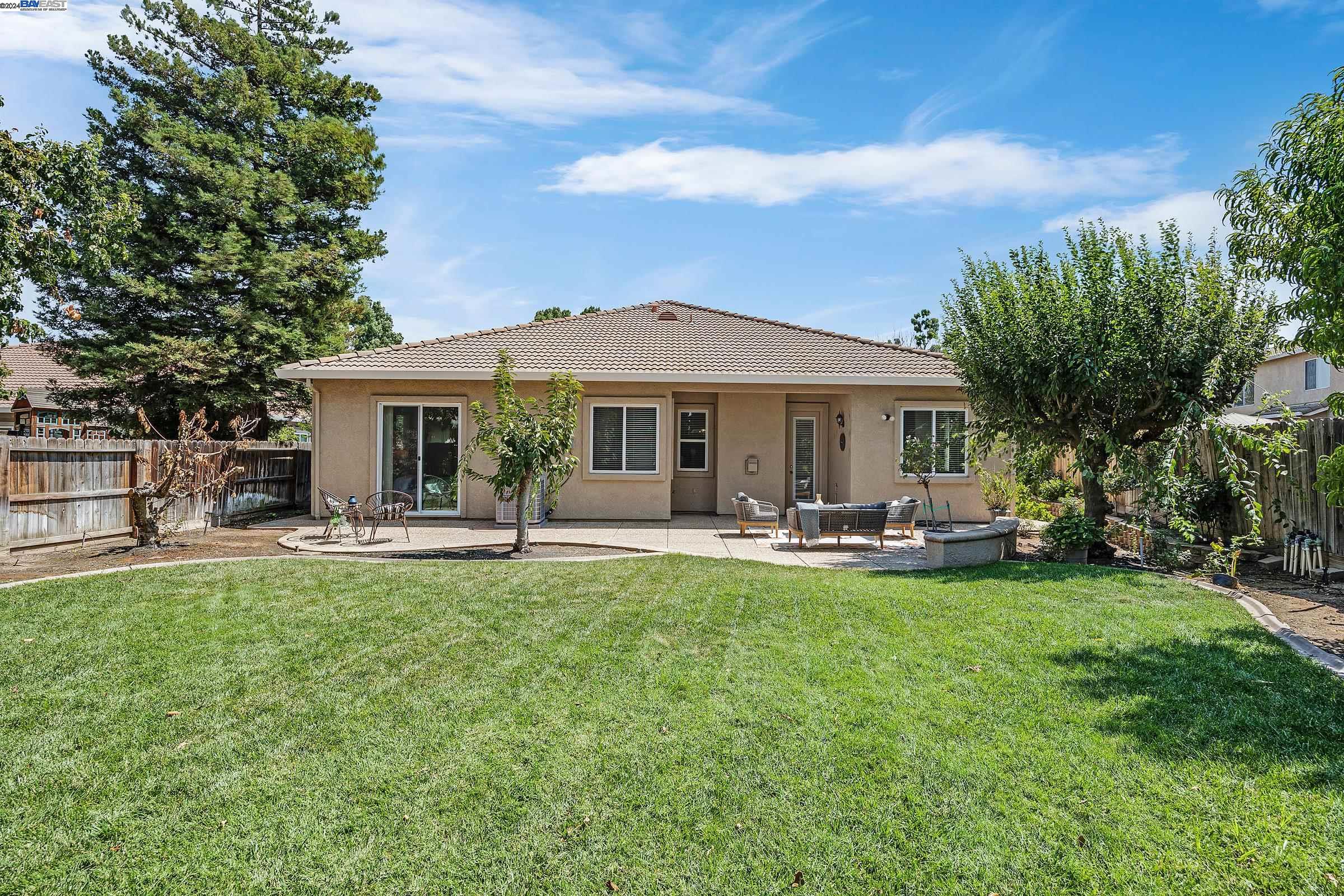 2379 Carol Ann Dr.