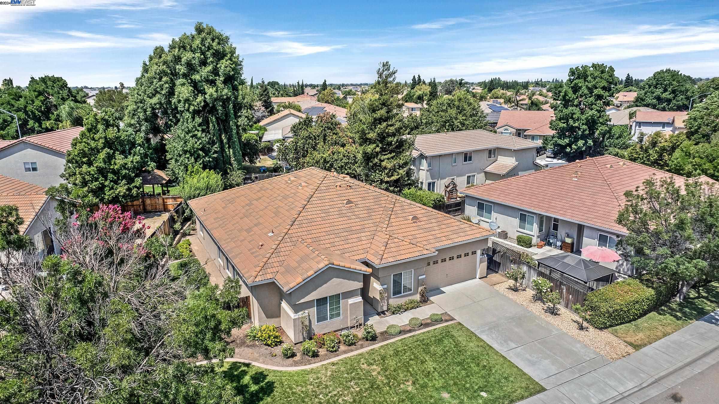 2379 Carol Ann Dr.