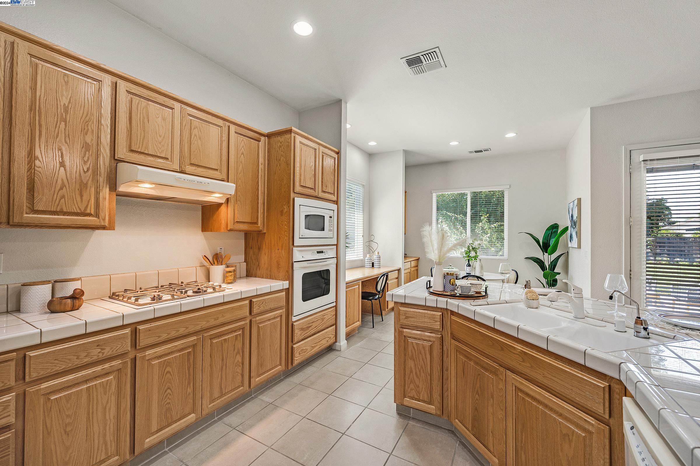 2379 Carol Ann Dr.