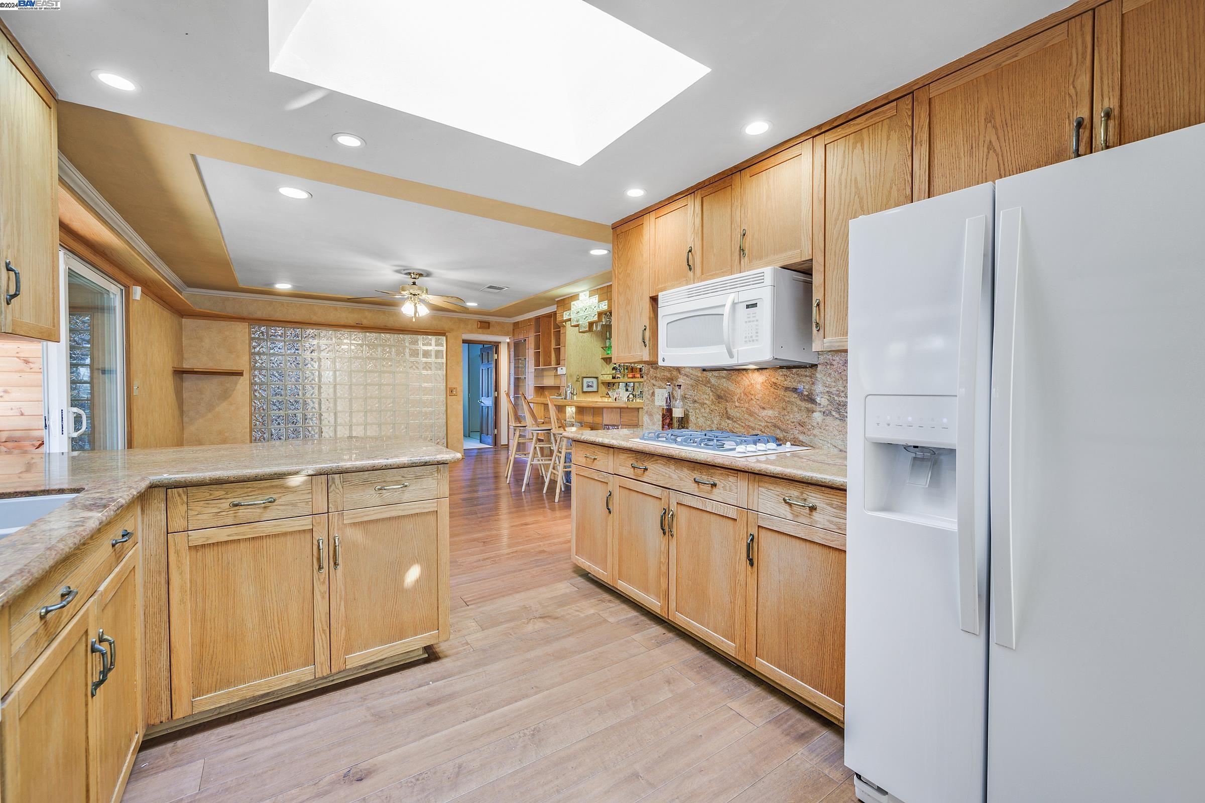 268 Louis Ct.