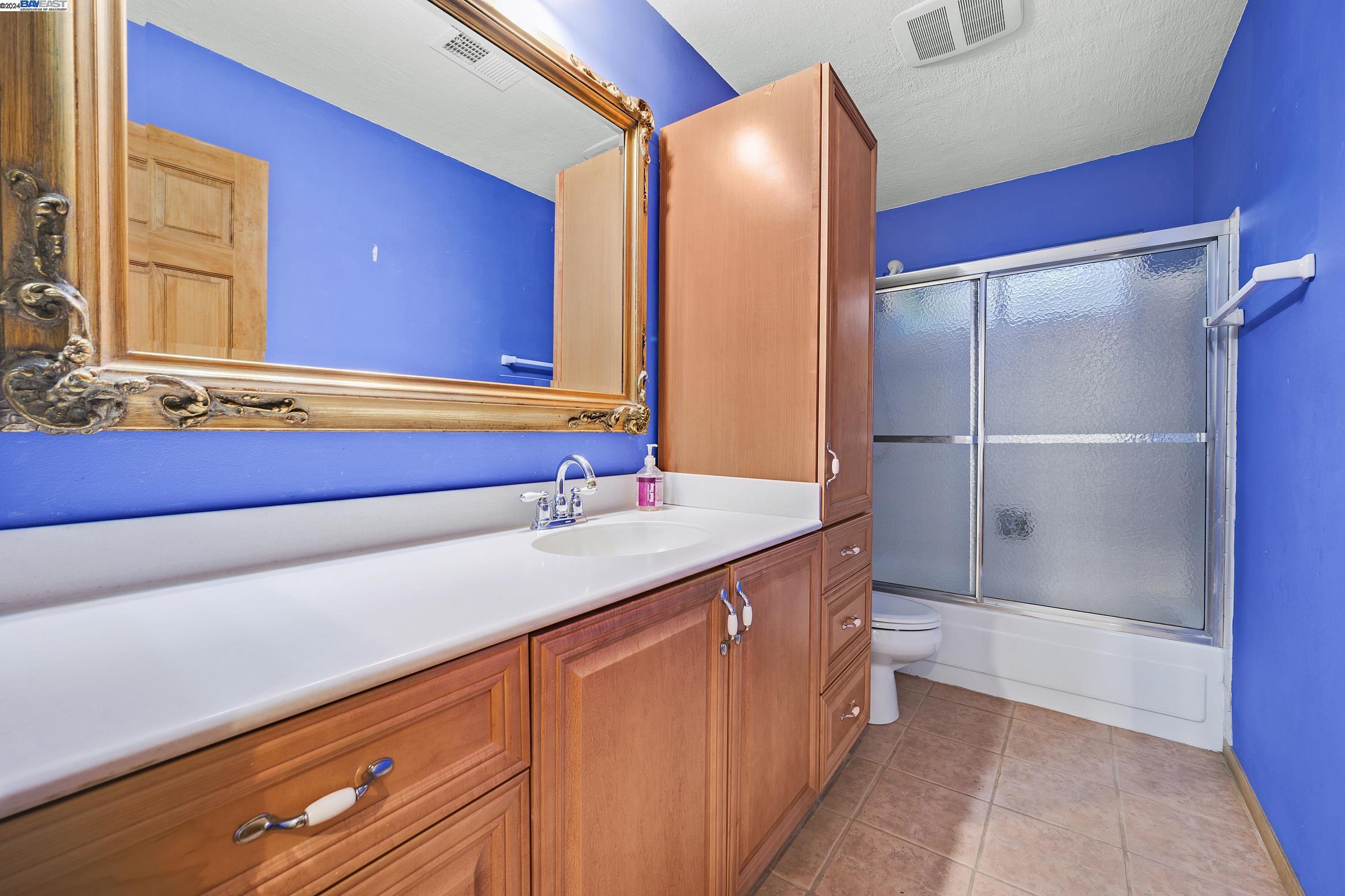 268 Louis Ct.